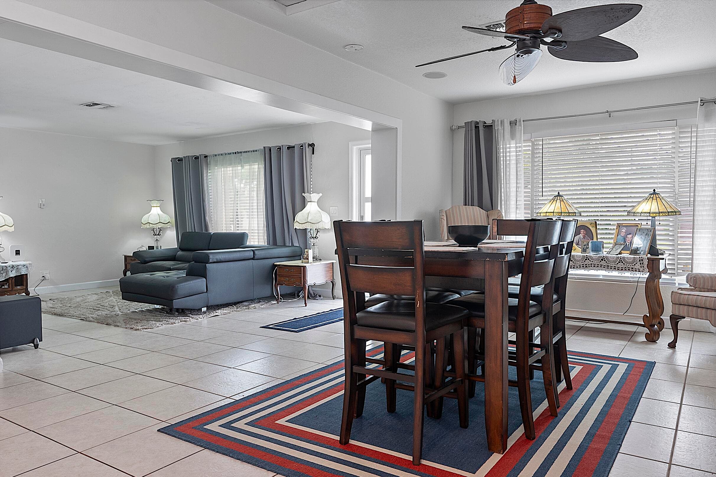 830 SW 1st Avenue, Pompano Beach, FL 33060 10