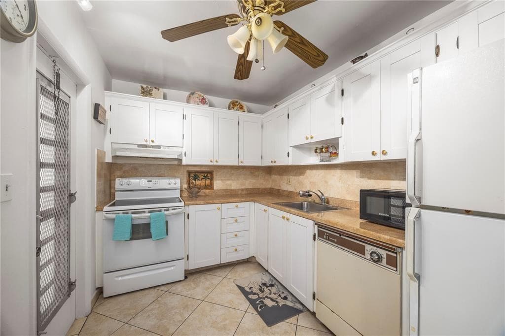 3990 NW 42ND Avenue 311, Lauderdale Lakes, FL 33319 6