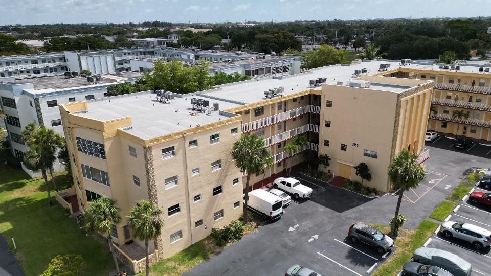 3990 NW 42ND Avenue 311, Lauderdale Lakes, FL 33319 18