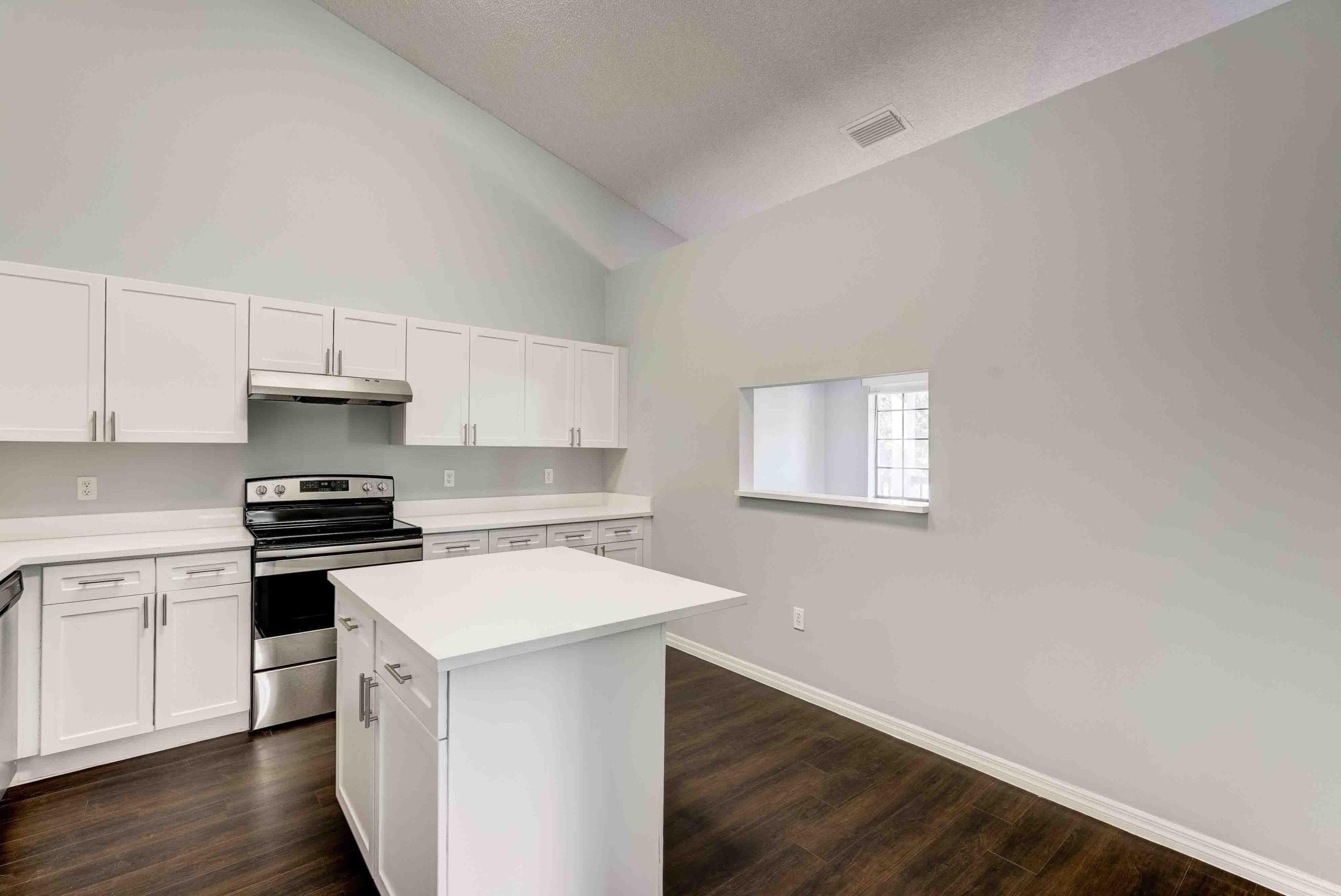 4685 N Haverhill Road B5, West Palm Beach, FL 33417 2