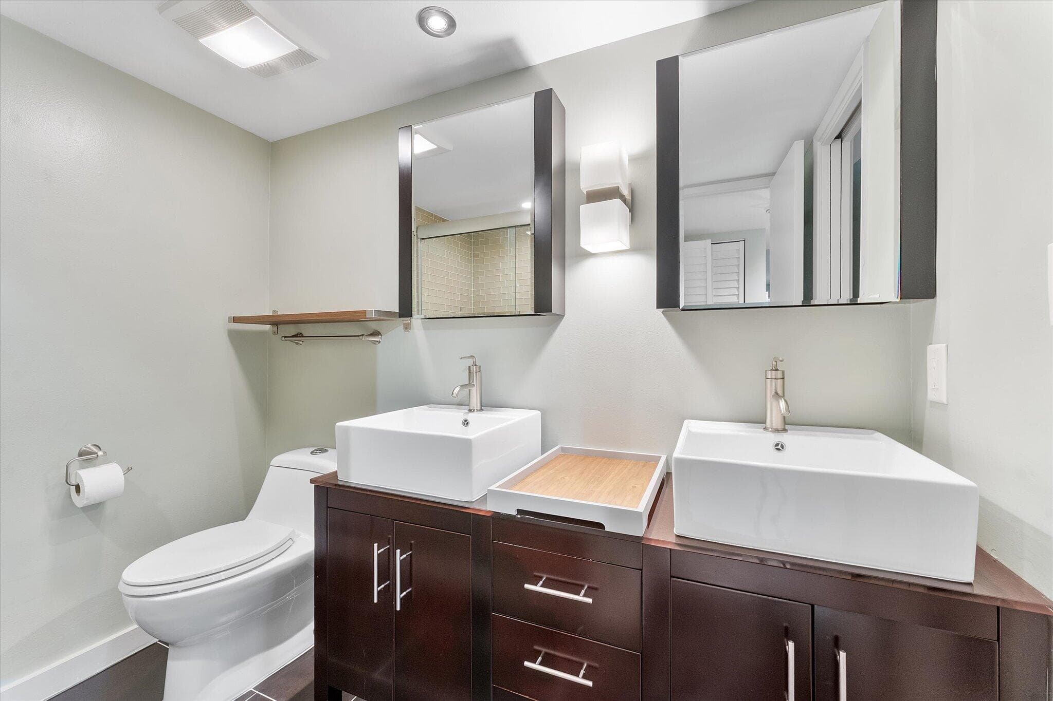 2705 S OAKLAND FOREST Drive 104, Oakland Park, FL 33309 18