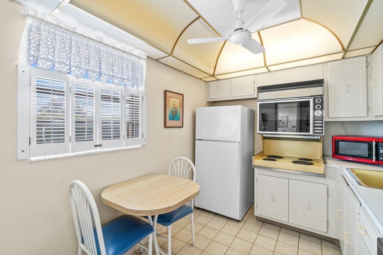 2615 NE 3rd Court 308, Boynton Beach, FL 33435 7