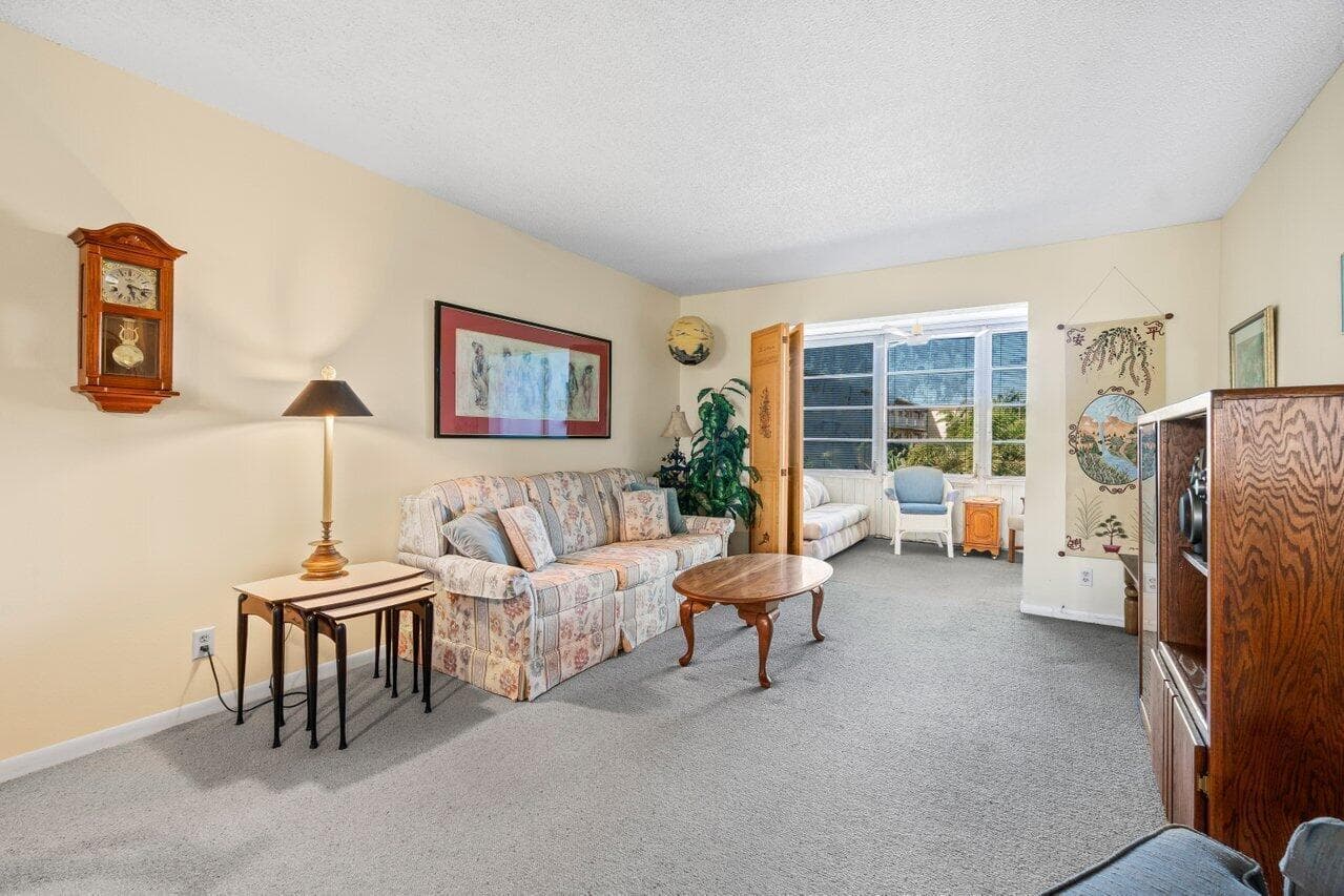 2615 NE 3rd Court 308, Boynton Beach, FL 33435 14