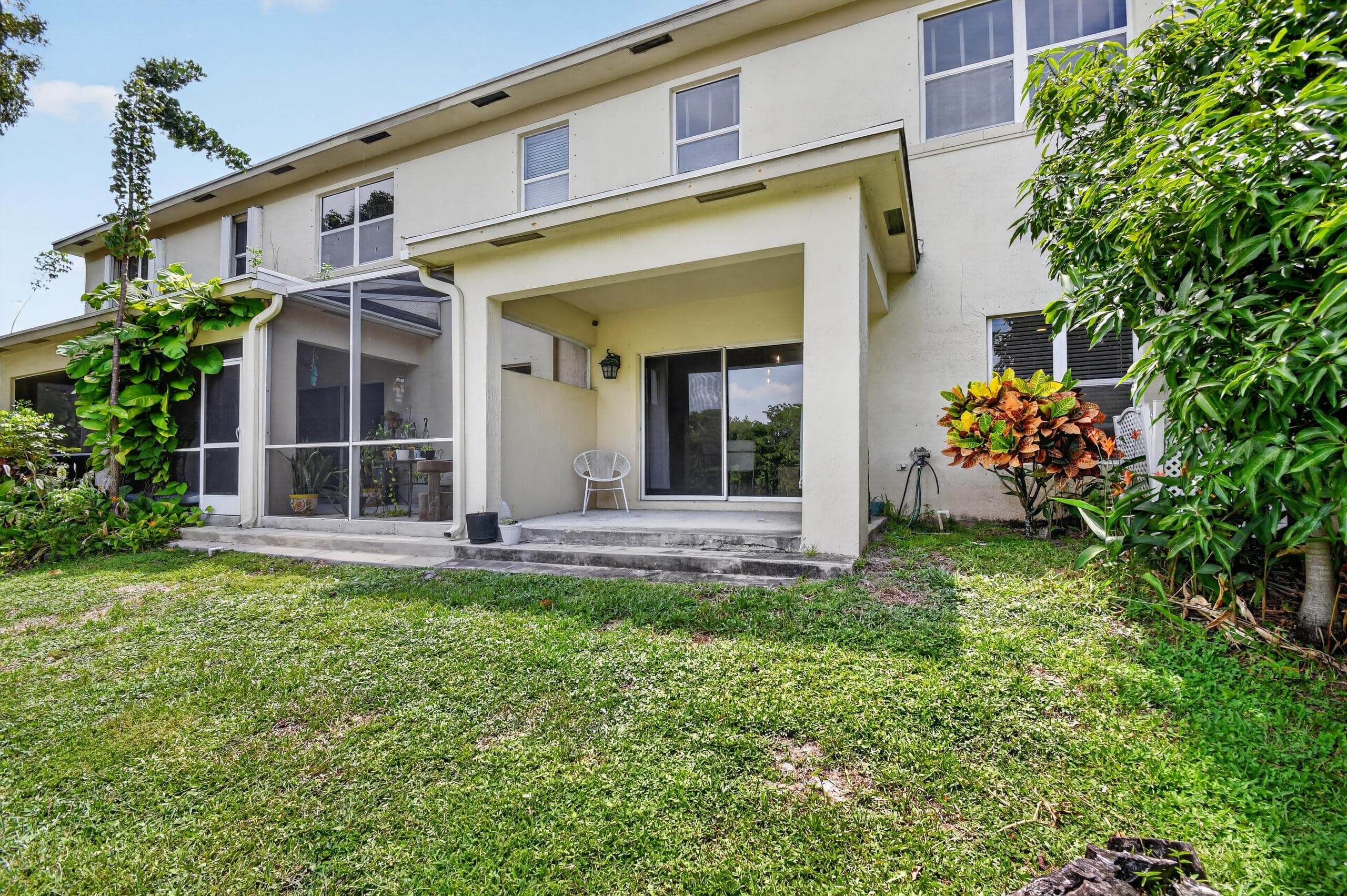 308 SPRUCE Street, Boynton Beach, FL 33426 26