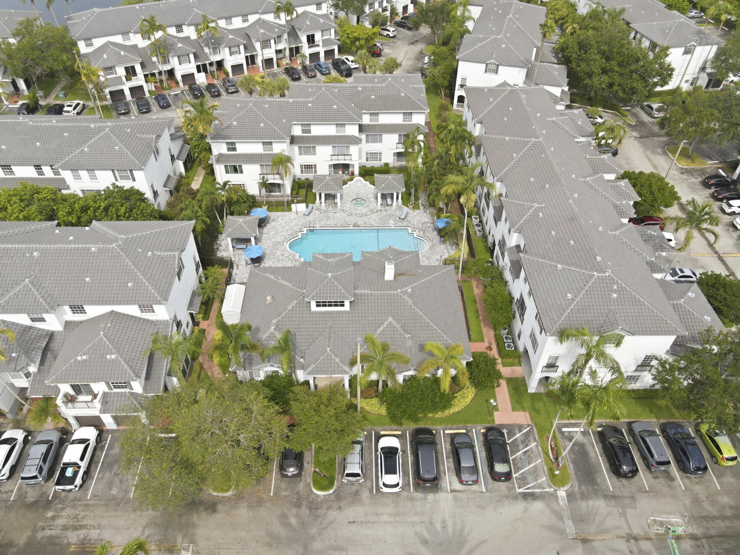 785 SW 148th Avenue 1402, Sunrise, FL 33325 26