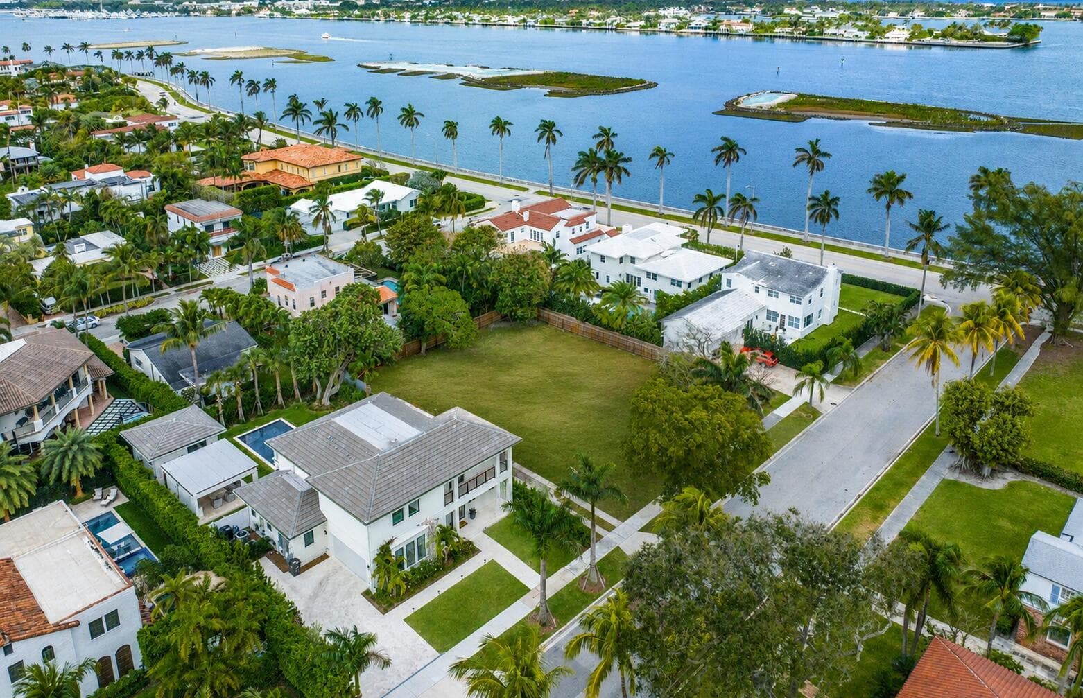 195 Dyer Road, West Palm Beach, FL 33405 3