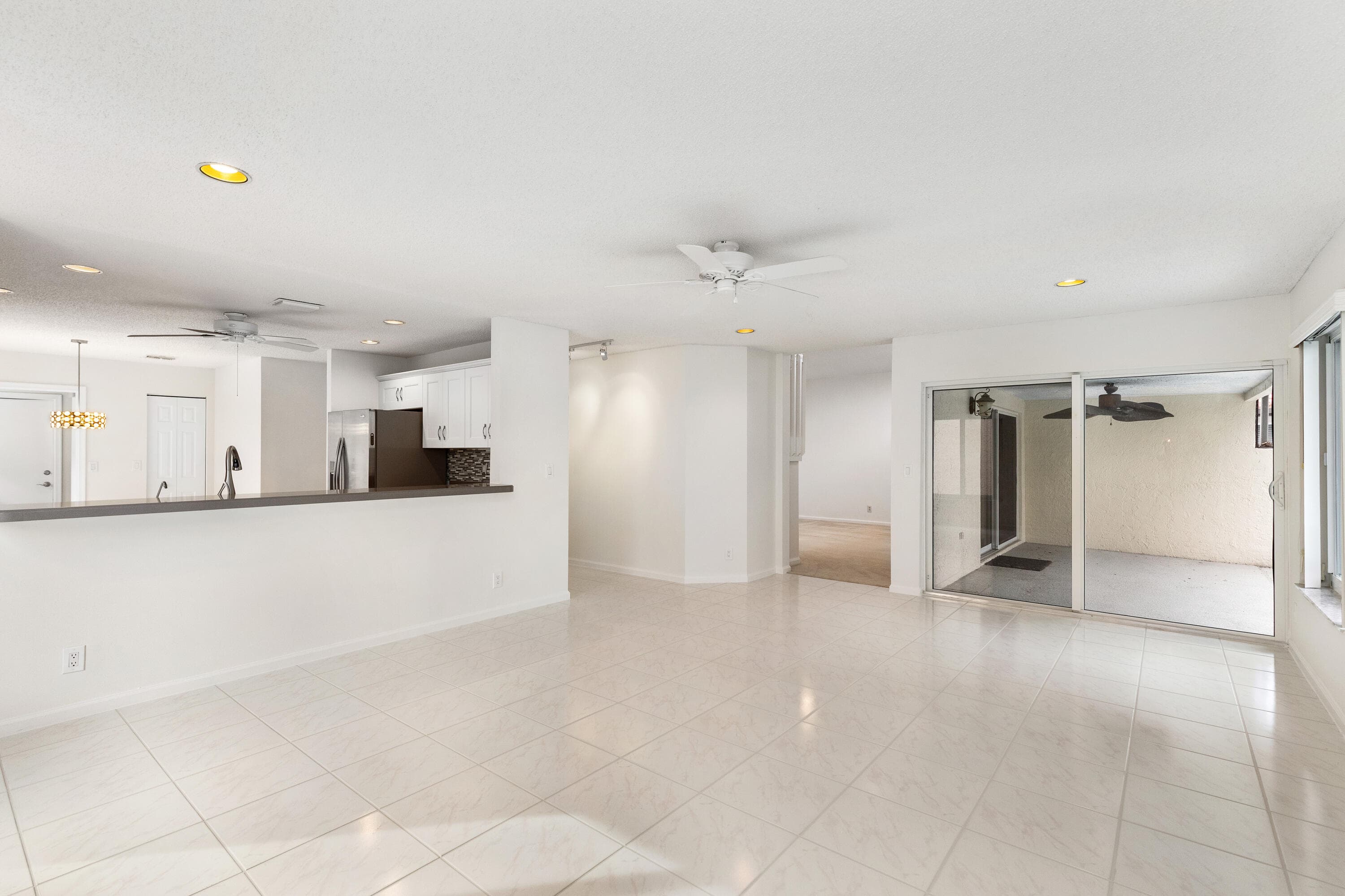 10654 Santa Laguna Drive, Boca Raton, FL 33428 24