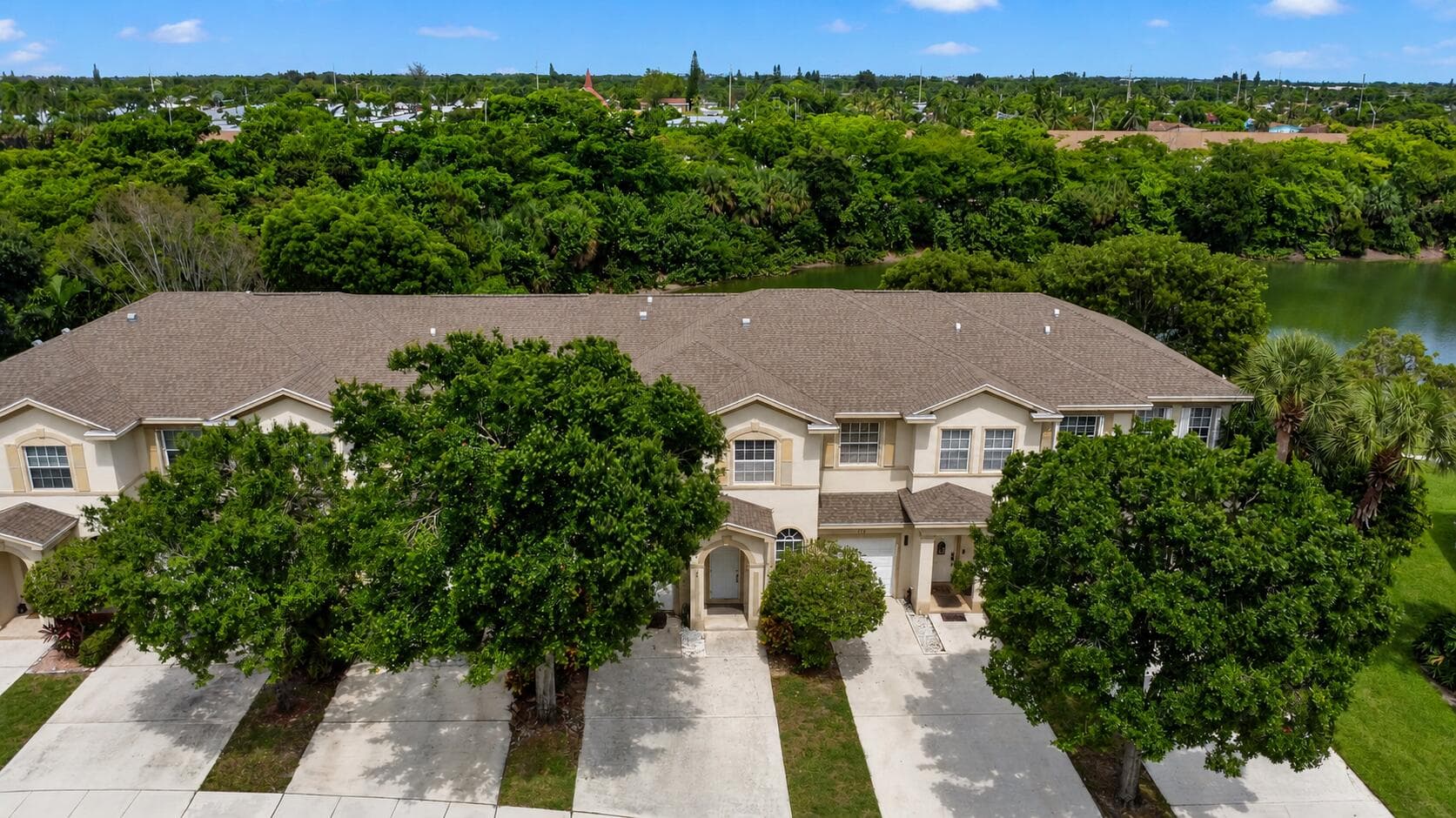 308 SPRUCE Street, Boynton Beach, FL 33426 56