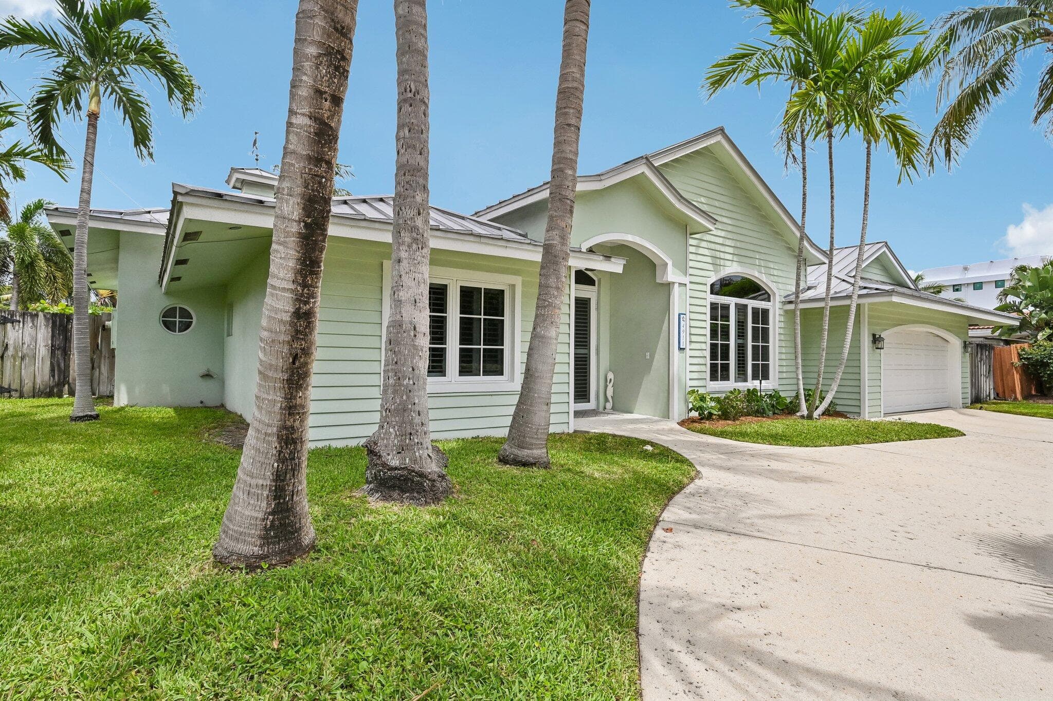 4911 NE 25TH Avenue, Lighthouse Point, FL 33064 18
