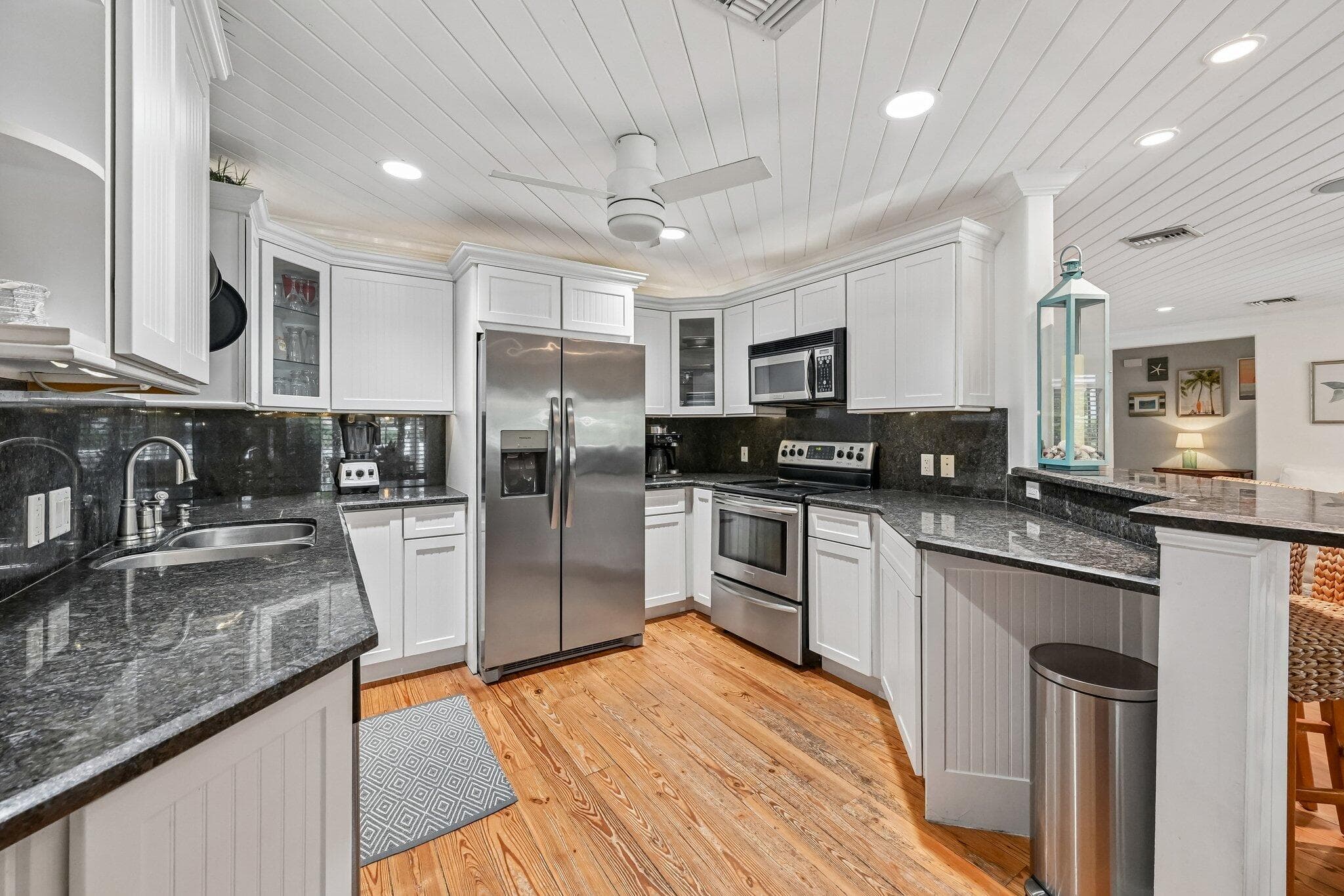 4911 NE 25TH Avenue, Lighthouse Point, FL 33064 24
