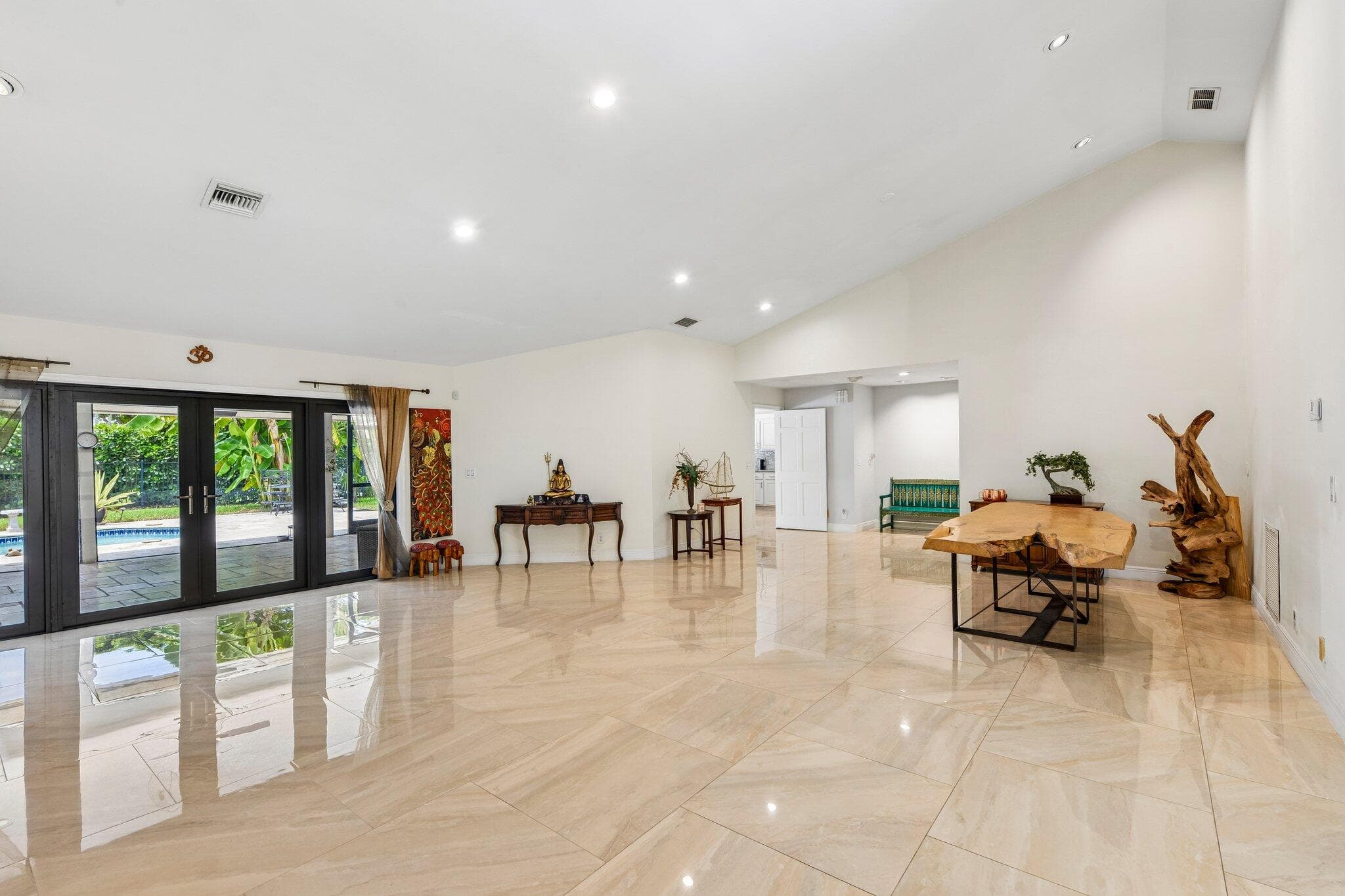 3090 Equestrian Drive, Boca Raton, FL 33434 8