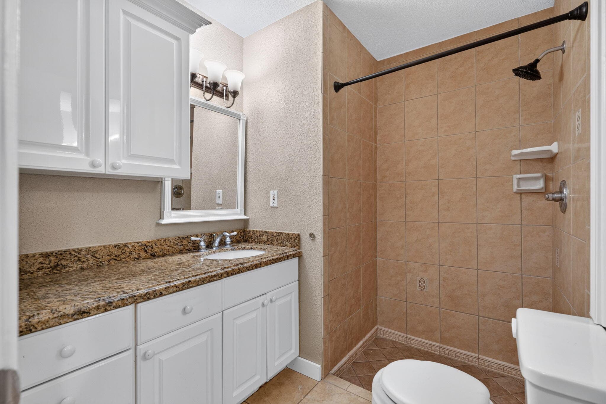 166 RAINTREE, Jupiter, FL 33458 27