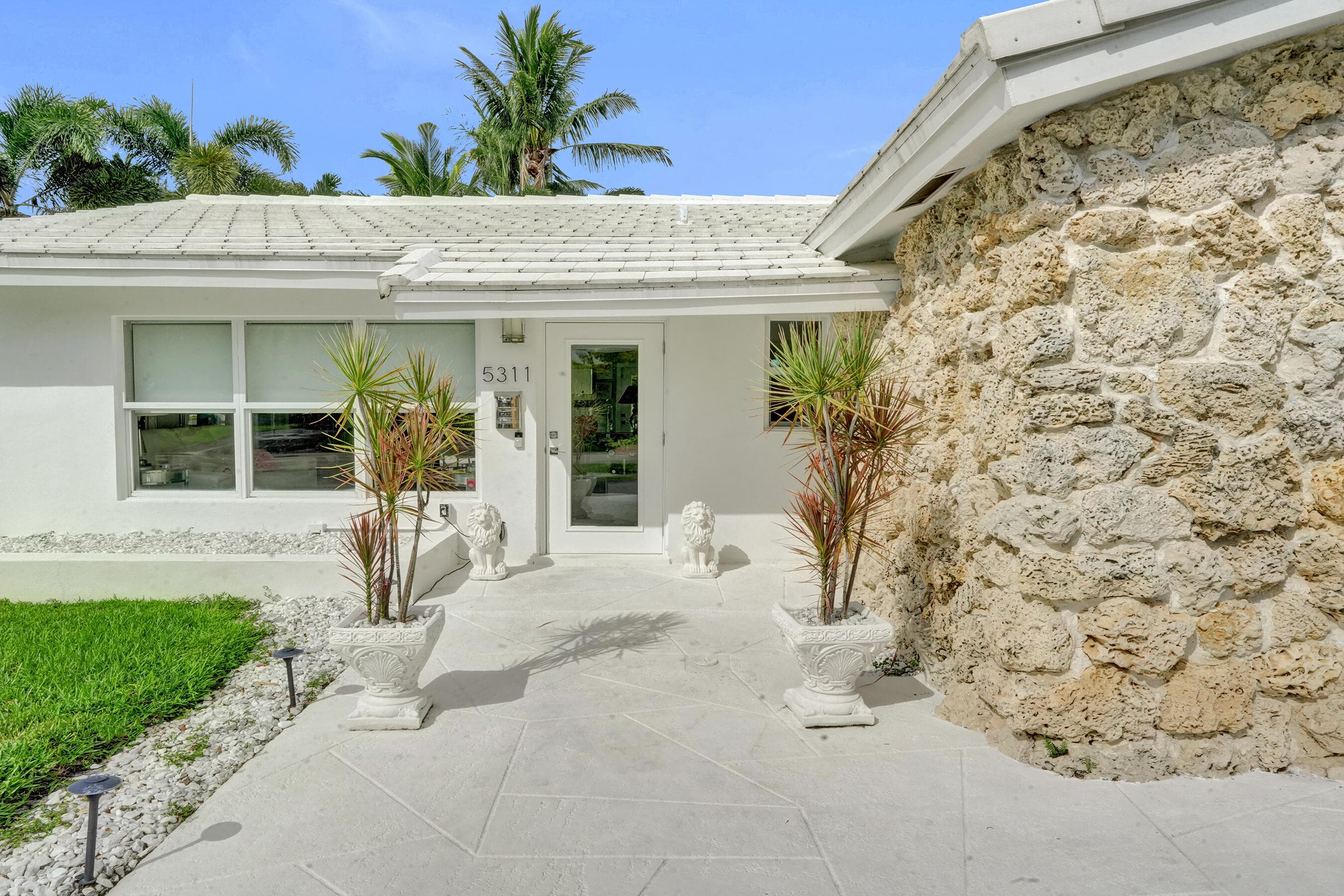 5311 NE 15TH Avenue, Fort Lauderdale, FL 33334 40