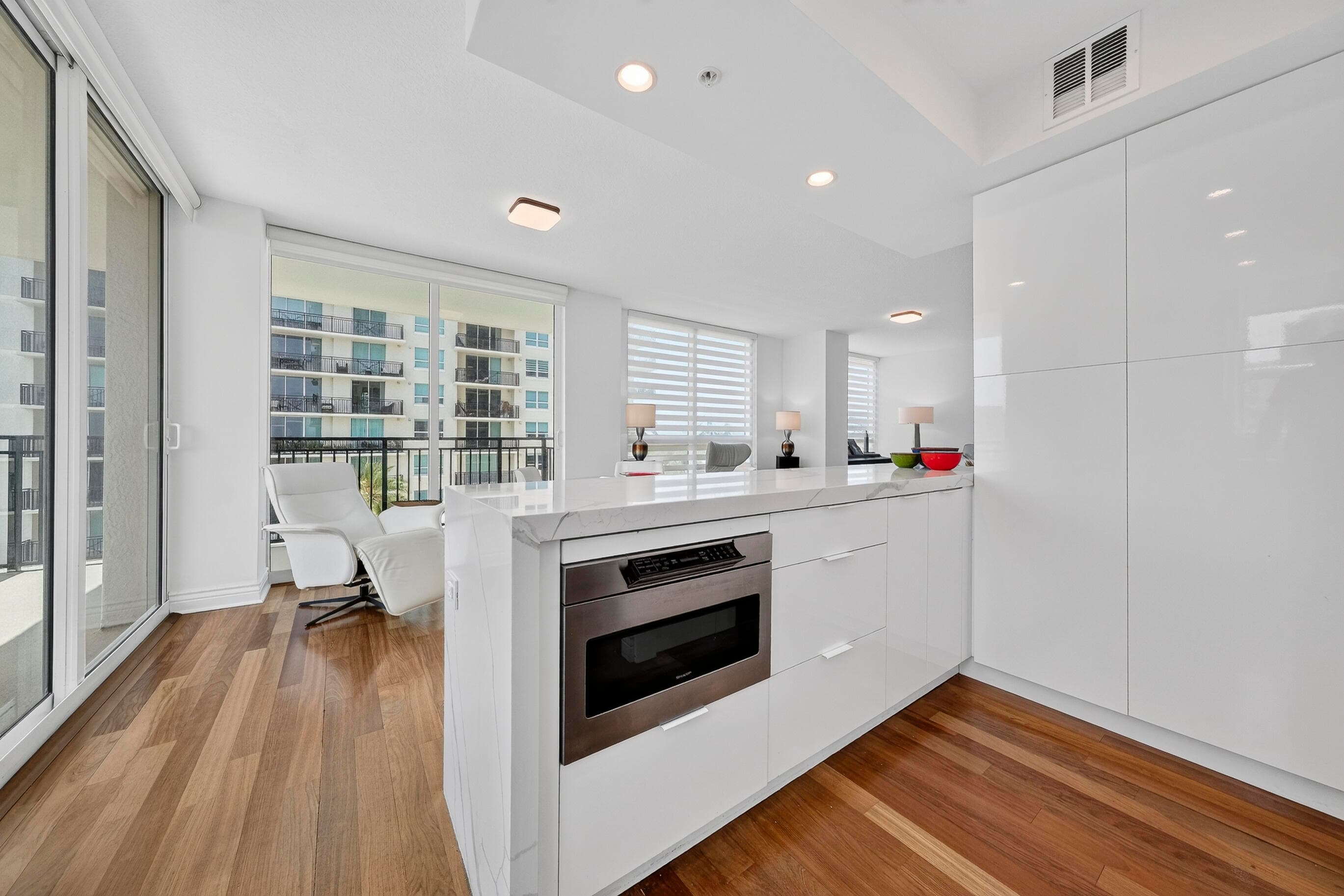 610 W LAS OLAS Boulevard 1118N, Fort Lauderdale, FL 33312 55