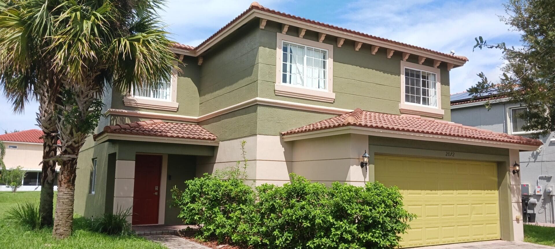 2072 SW Newport Isles Boulevard, Port St. Lucie, FL 34953 3