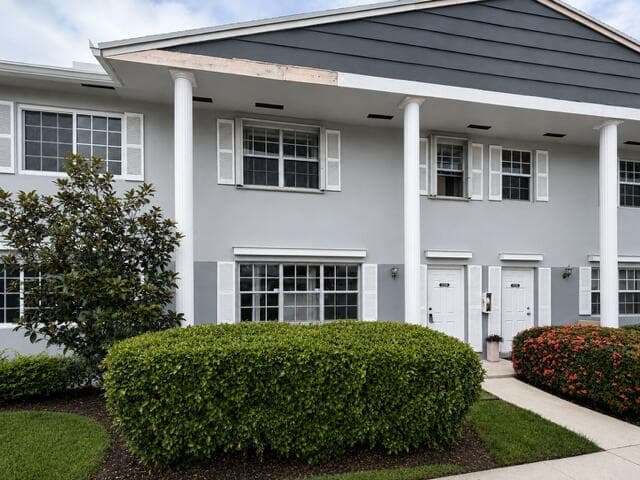 1759 SW 81st Lane, Davie, FL 33324