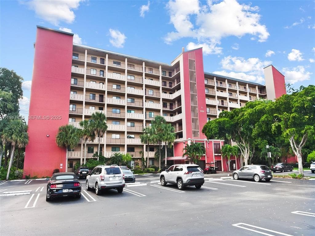 2202 S CYPRESS BEND Drive 801, Pompano Beach, FL 33069 22