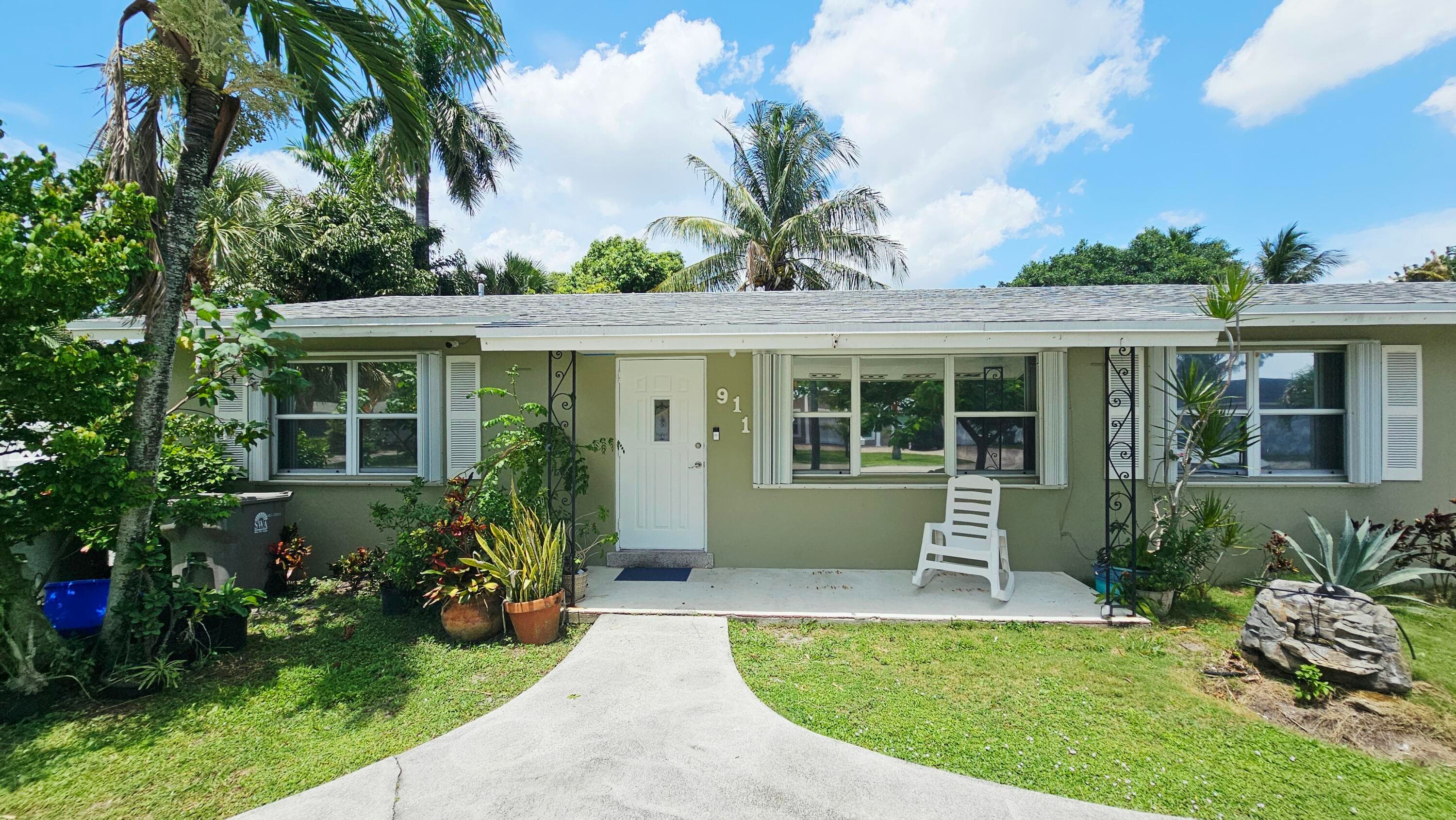911 Burch Drive, West Palm Beach, FL 33415