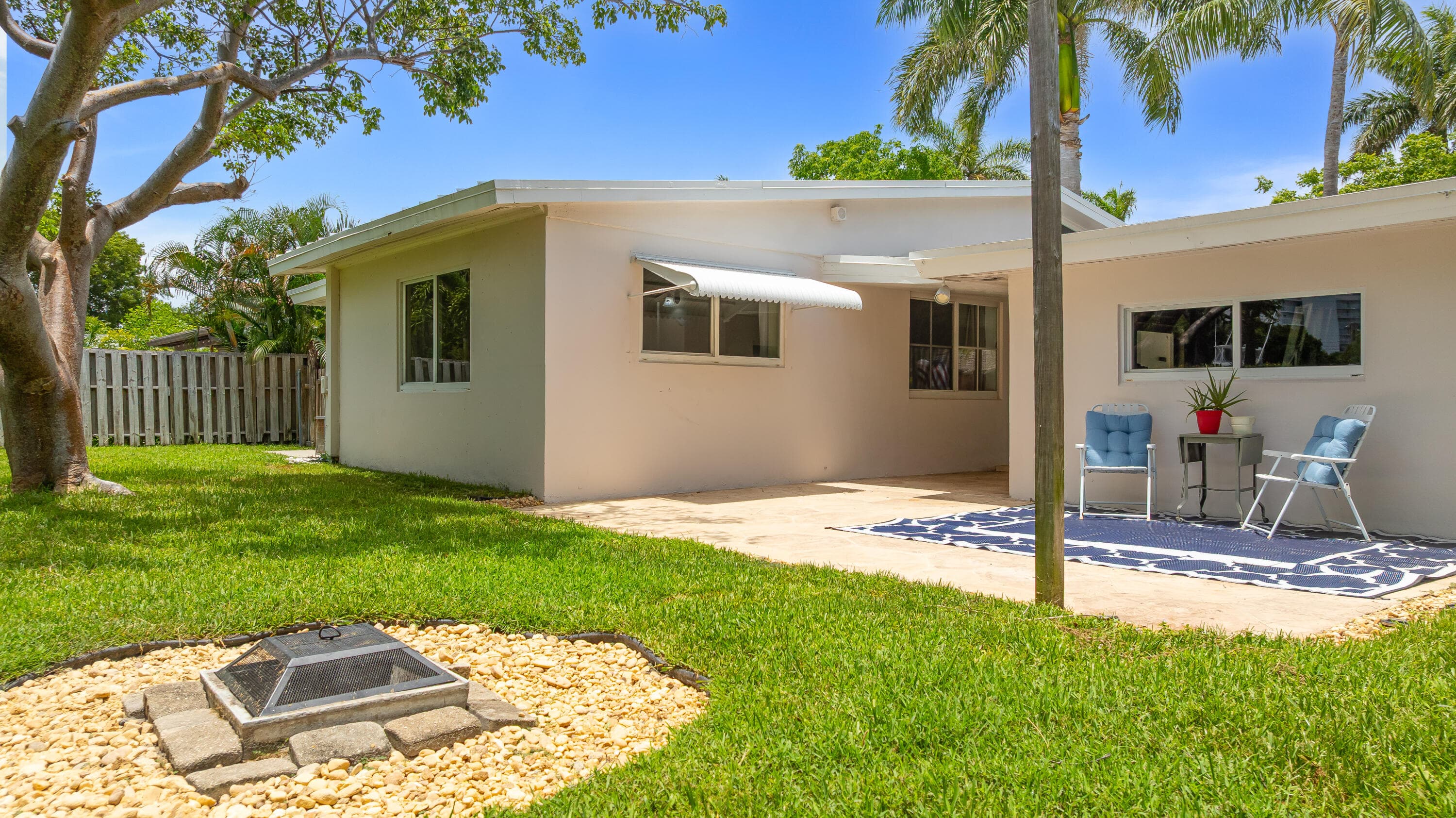 2870 NE 18TH Street, Pompano Beach, FL 33062 33