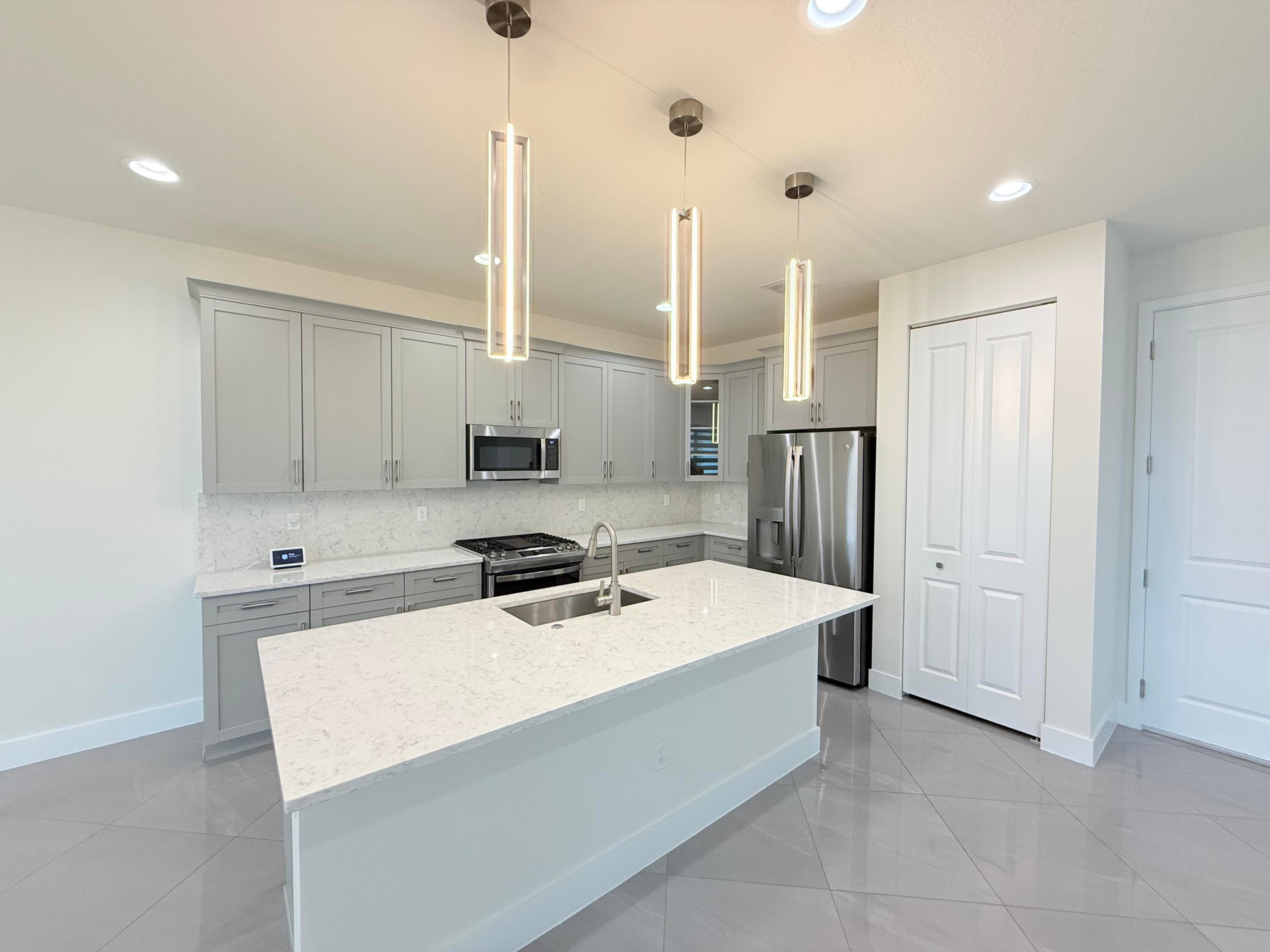 7181 VILLAMAR Way, Lake Worth, FL 33463 7