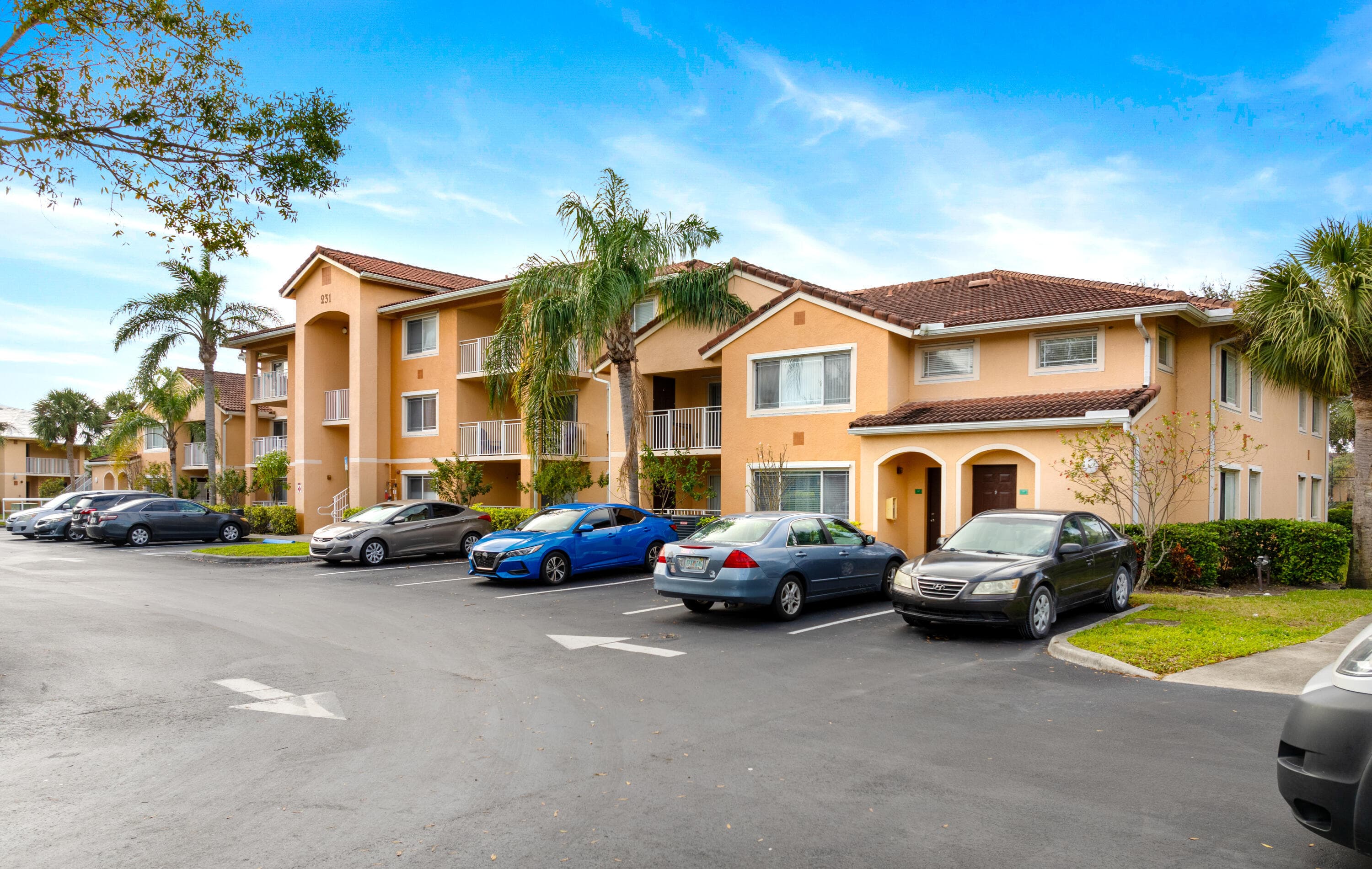 231 SW PALM Drive 101, Port St. Lucie, FL 34986 3
