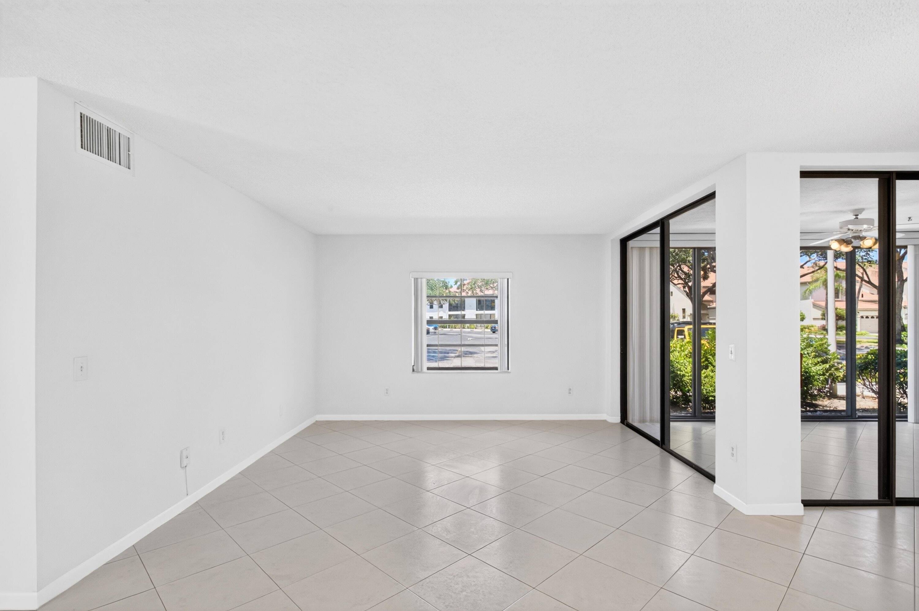 5283 Europa Drive D, Boynton Beach, FL 33437 32