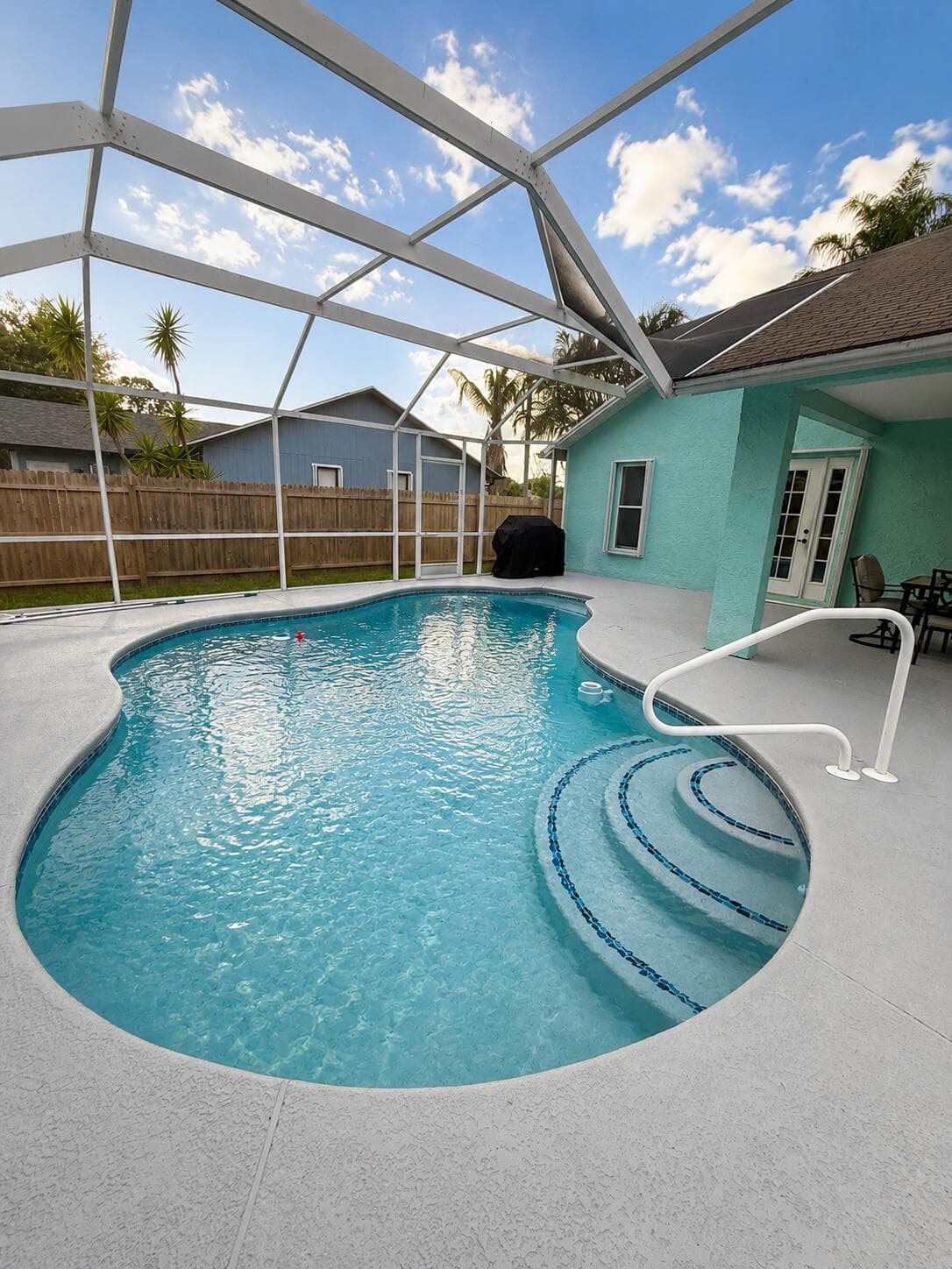 402 SE Strait Avenue, Port St. Lucie, FL 34983 24