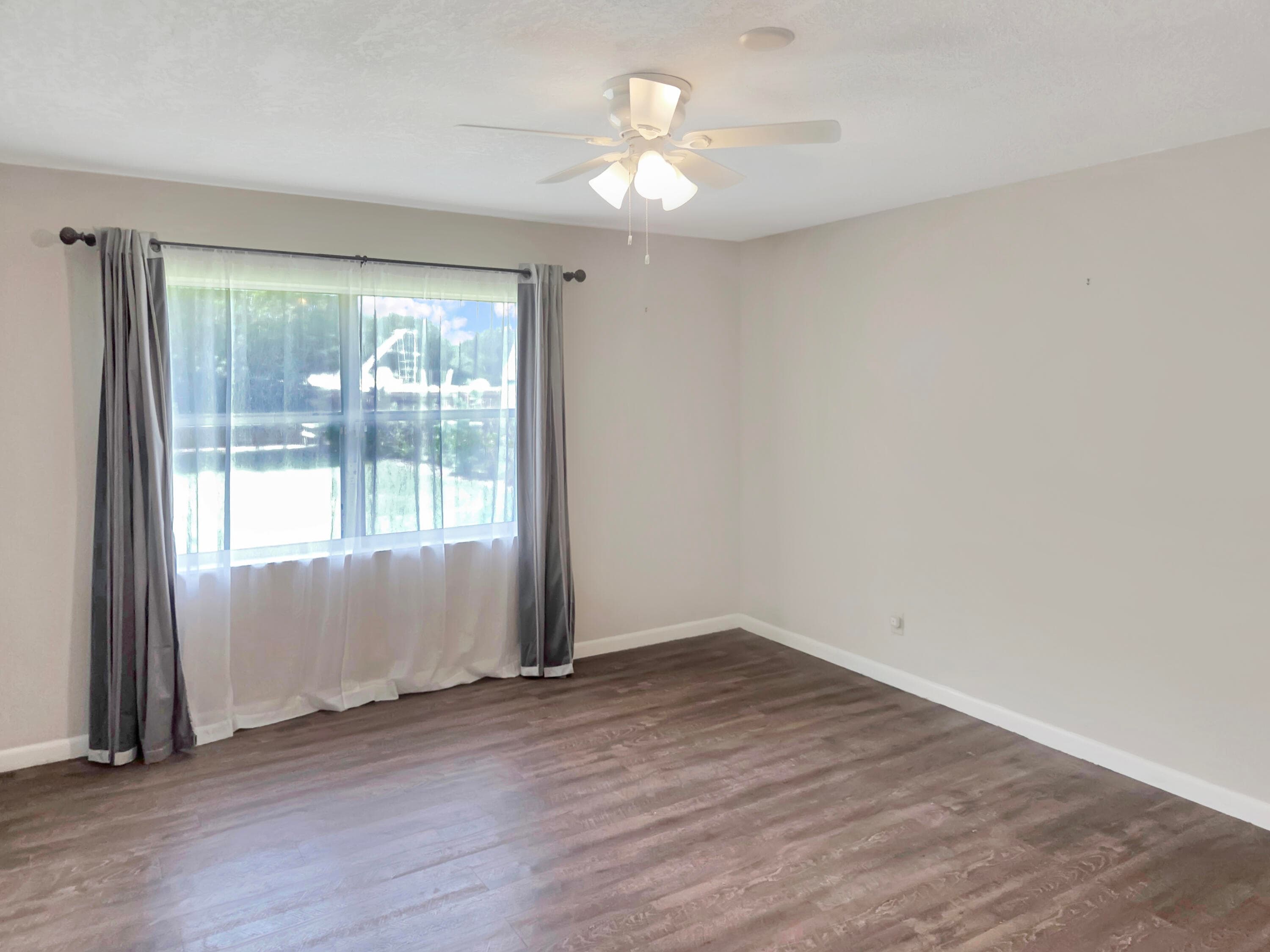 801 W WEATHERBEE Road, Fort Pierce, FL 34982 13