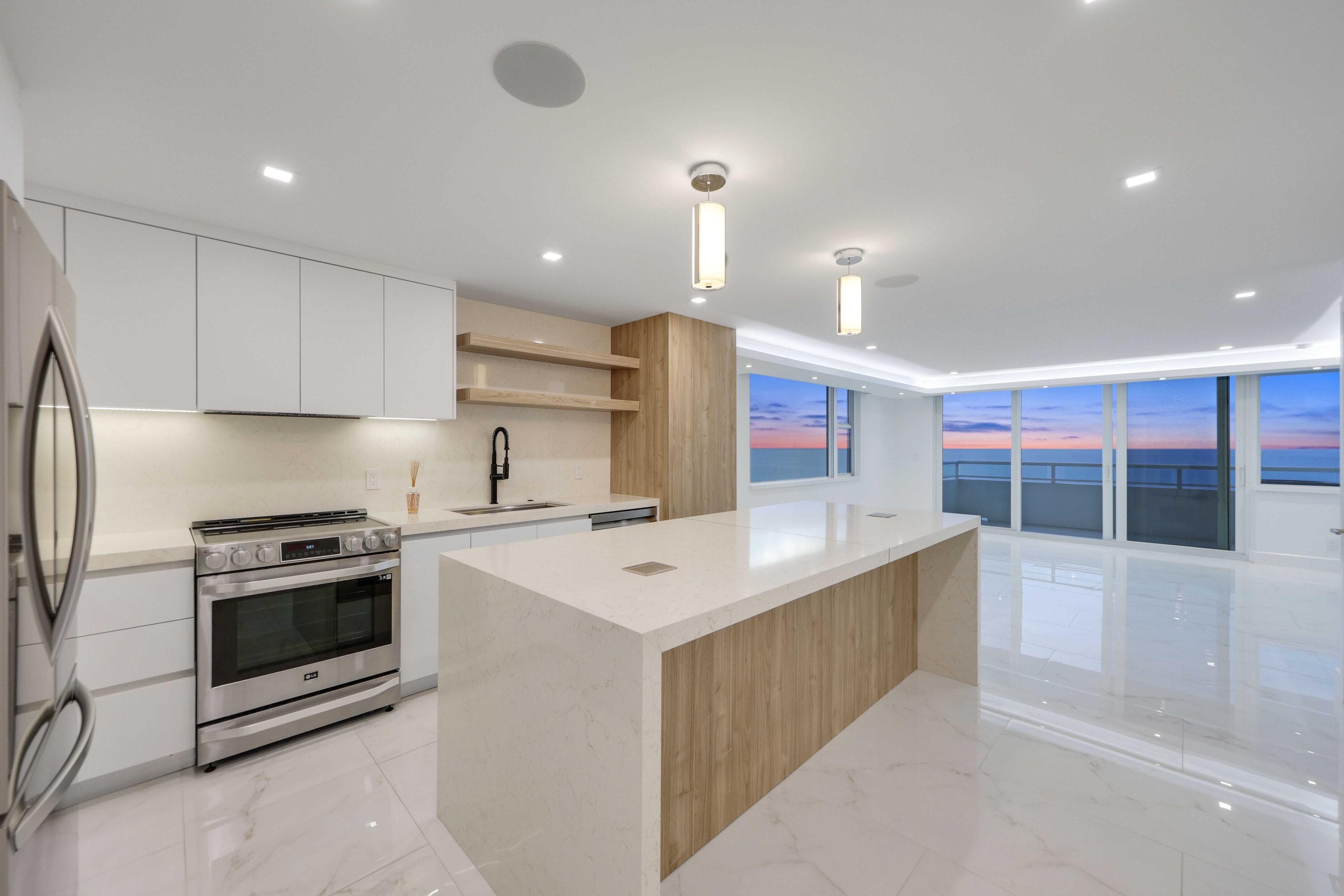 545 S Fort Lauderdale Beach Boulevard 1701, Fort Lauderdale, FL 33316 26