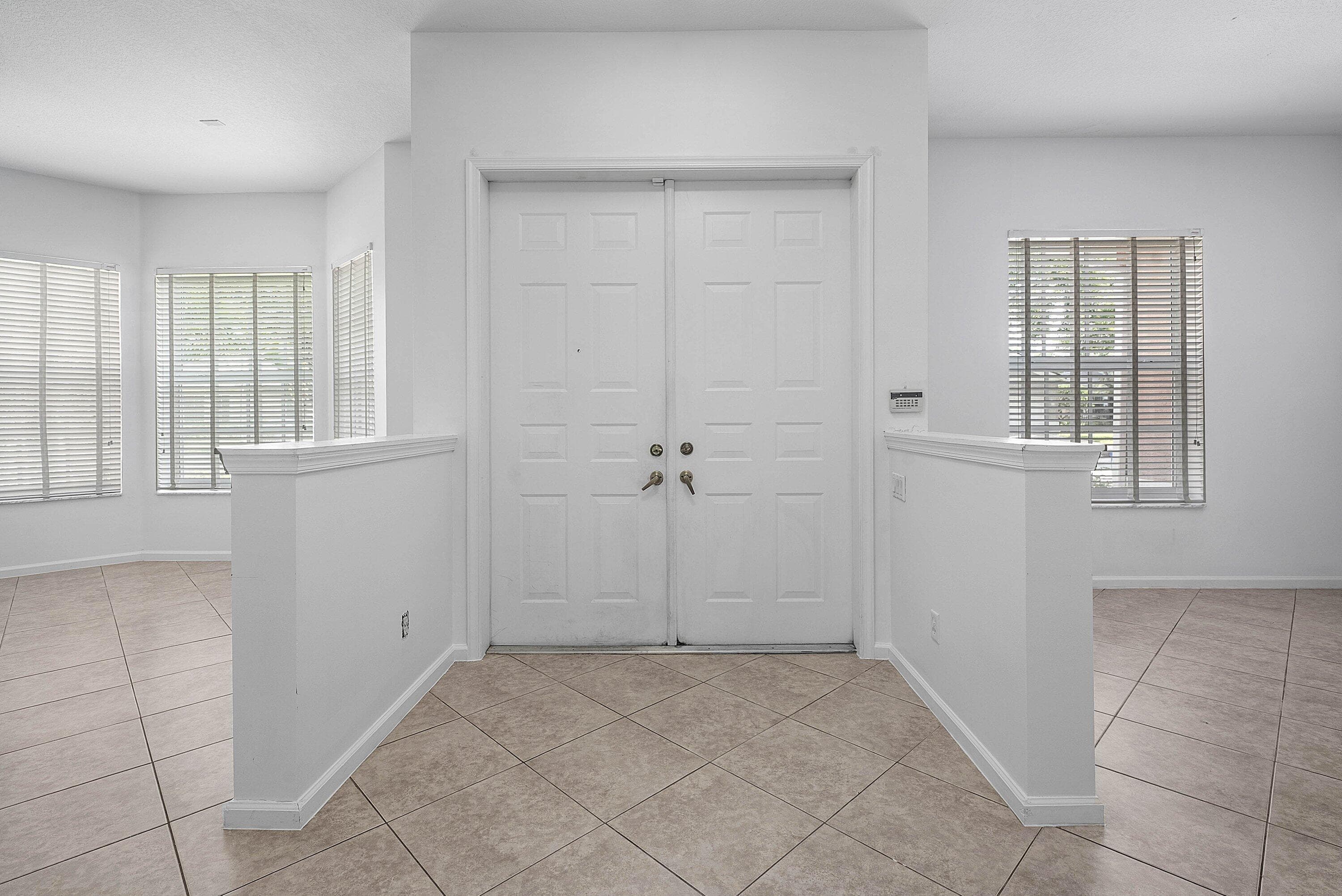 9058 SEDGEWOOD Drive, Lake Worth, FL 33467 4