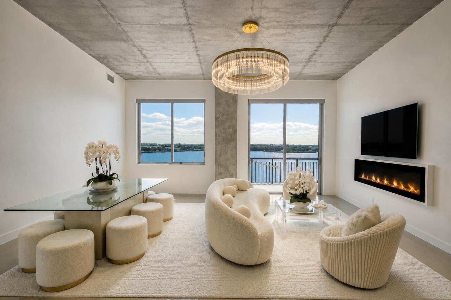 300 S Australian Avenue 1608, West Palm Beach, FL 33401 7