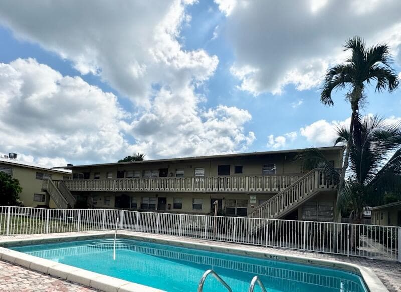 1318 S FEDERAL Highway 31, Lake Worth Beach, FL 33460