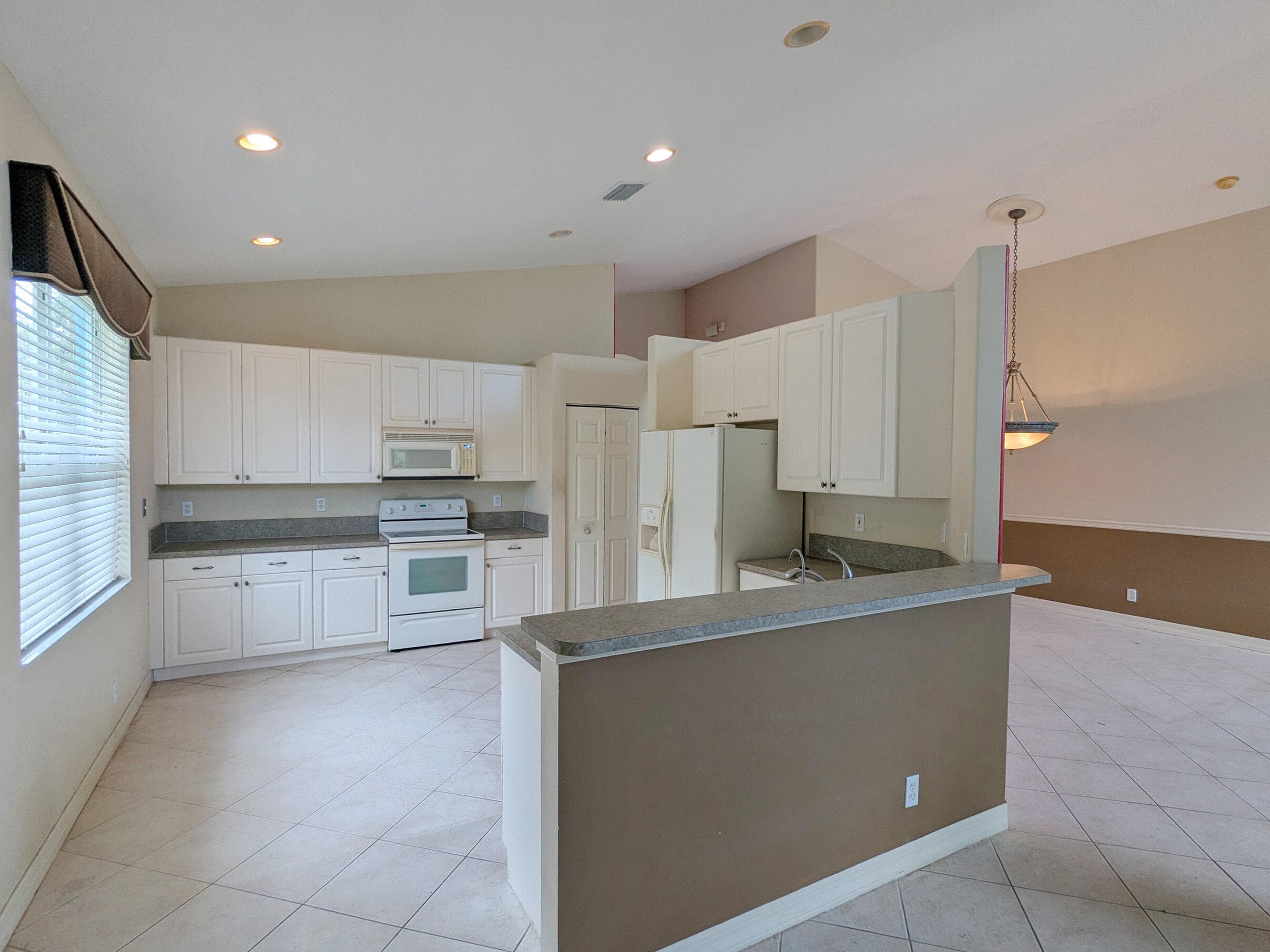 2119 NW MARSH RABBIT Lane, Jensen Beach, FL 34957 11