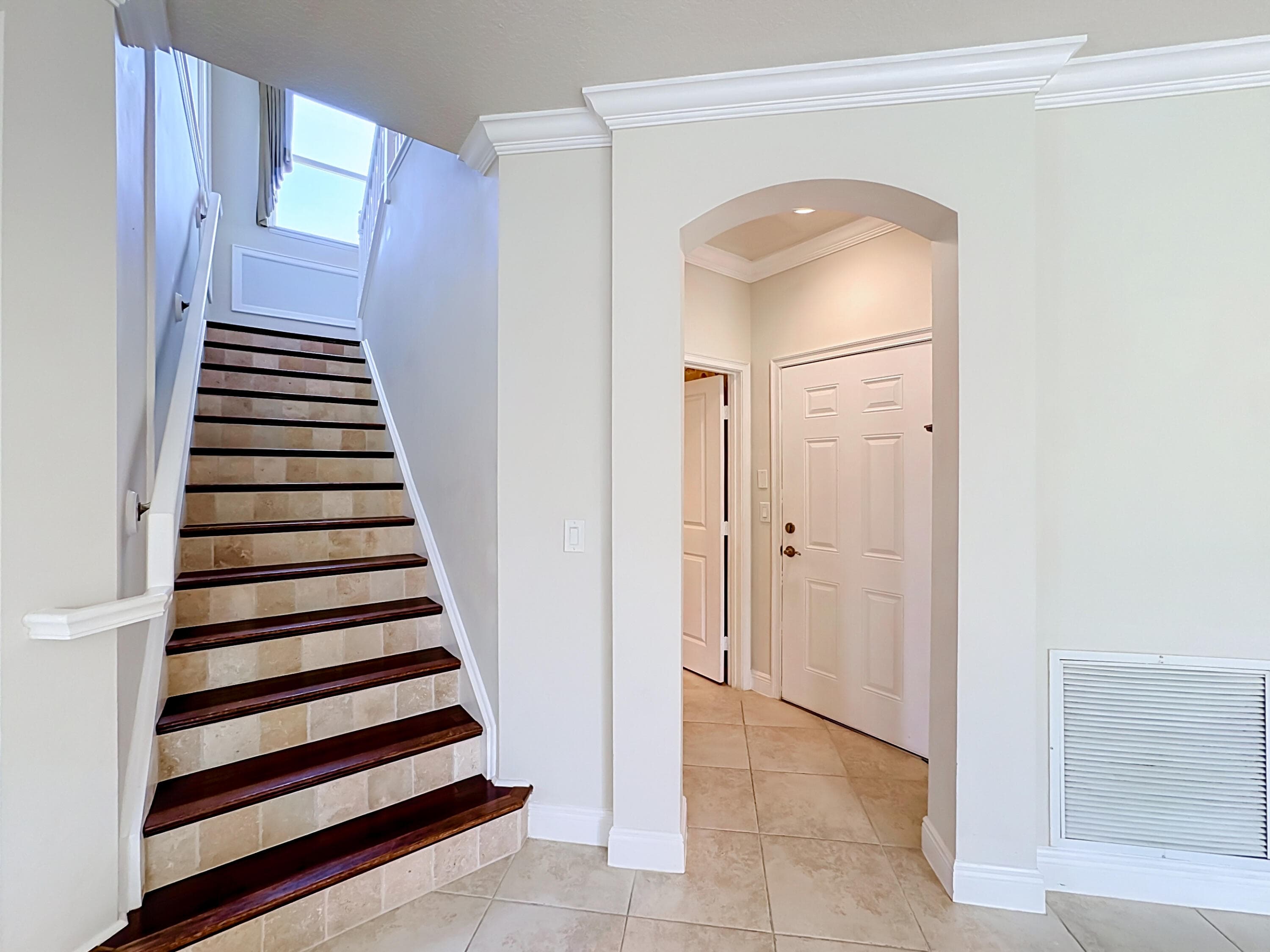 11251 SW Springtree Terrace, Port St. Lucie, FL 34987 33