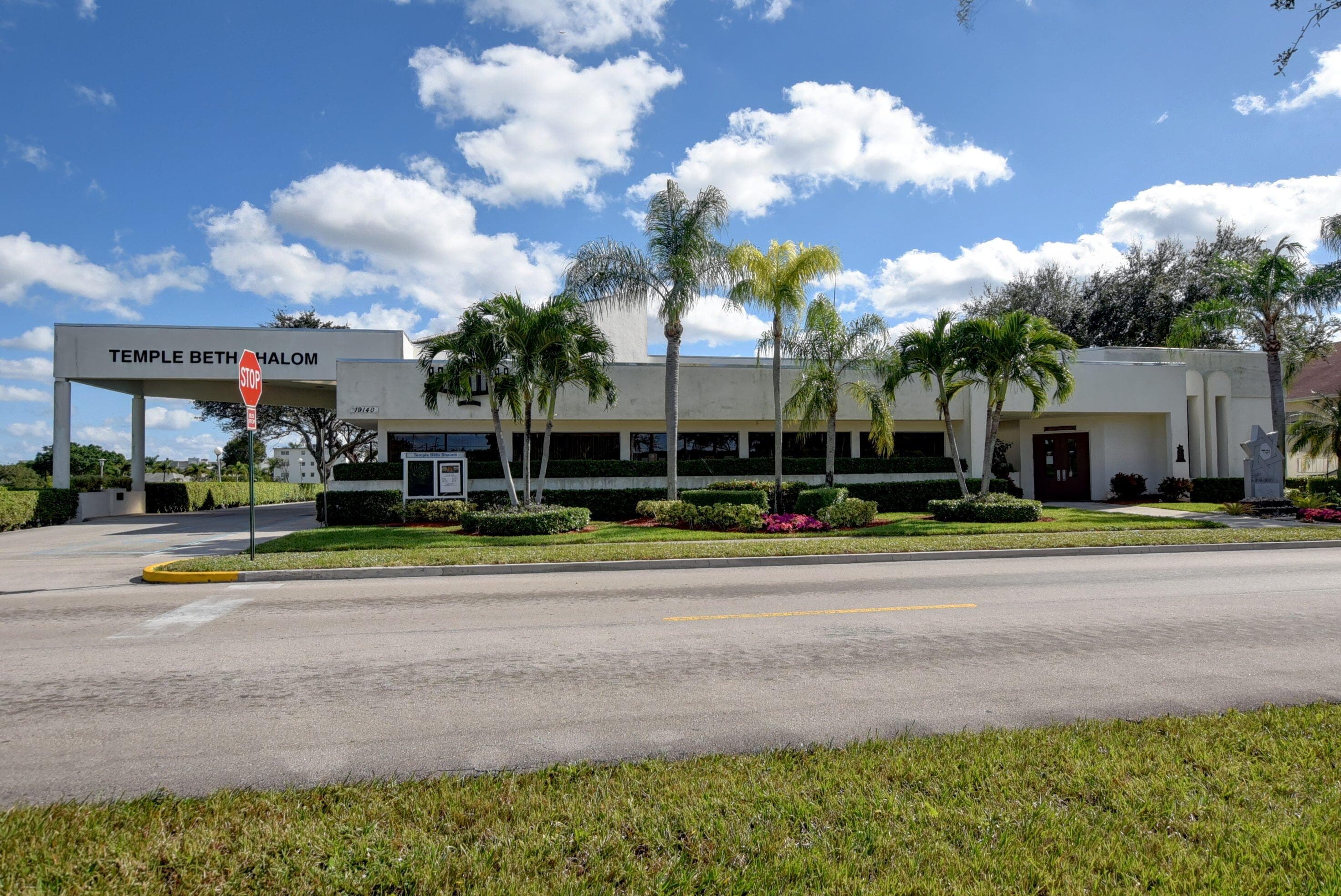 1072 Yarmouth Drive, Boca Raton, FL 33434 39