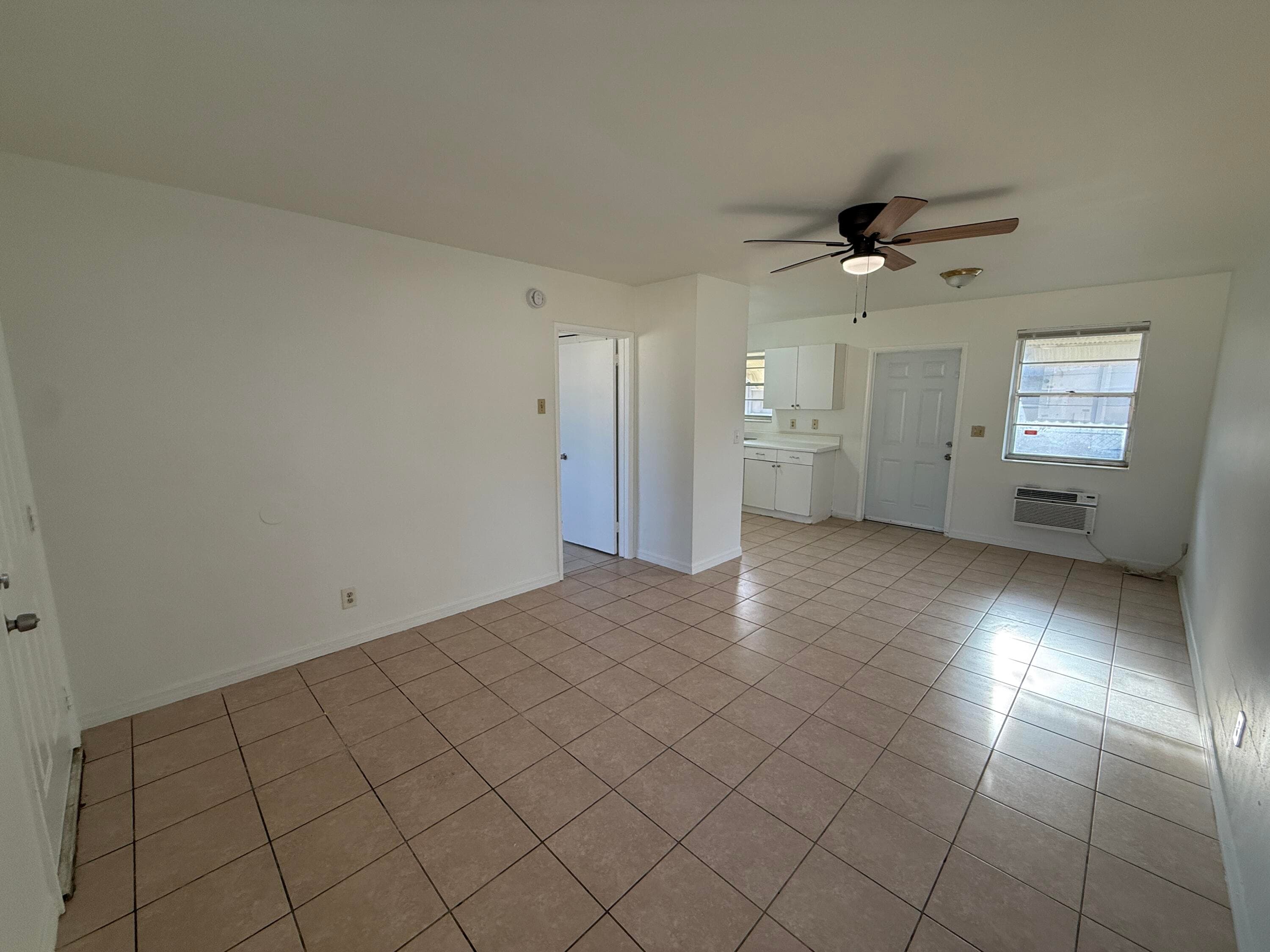 2915 JACKSON Street 12, Hollywood, FL 33020 14