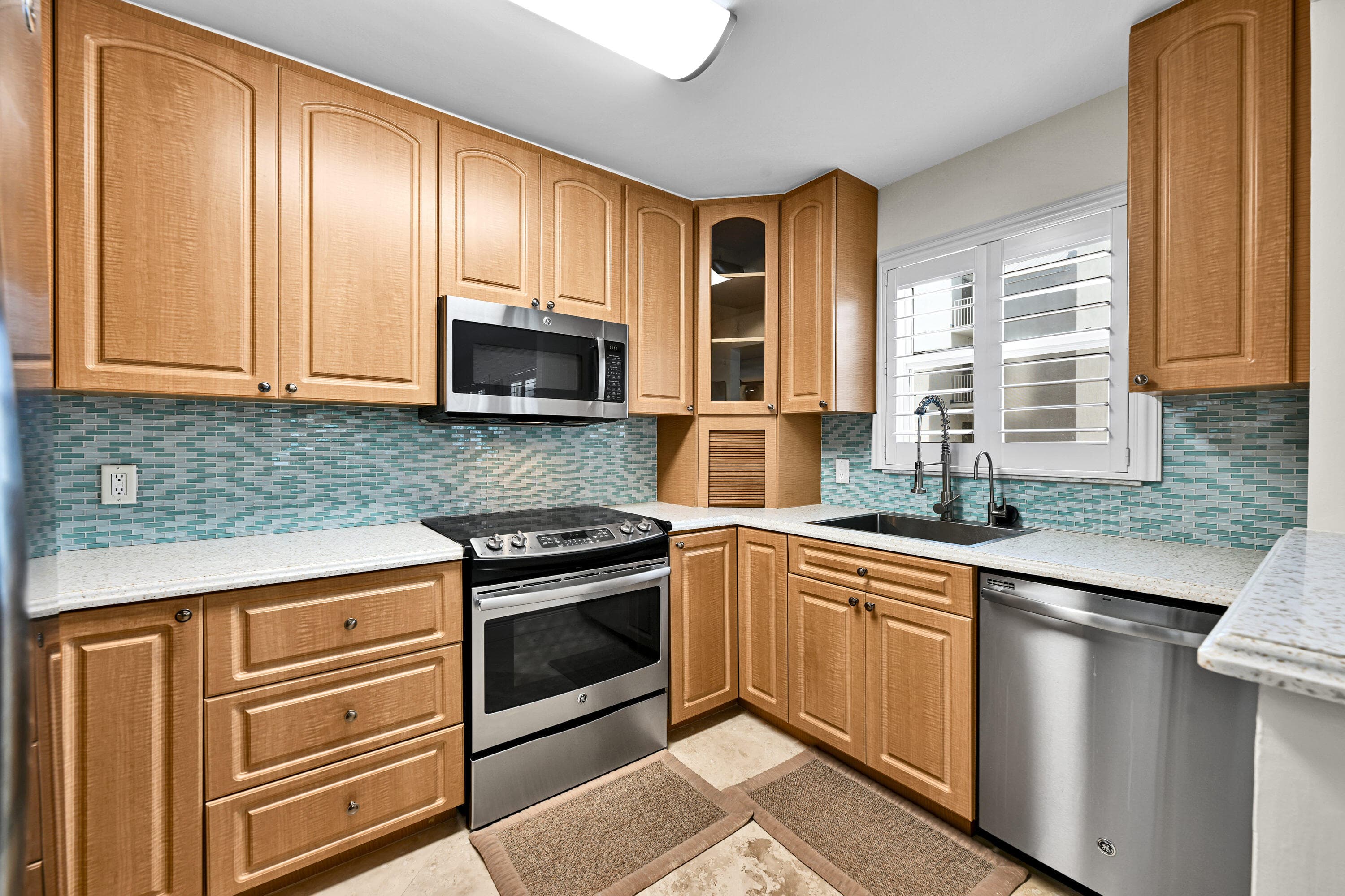 2860 NE 14TH ST Causeway 201D, Pompano Beach, FL 33062 9