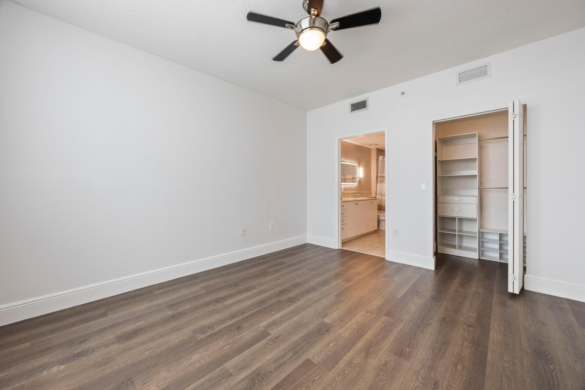 804 E WINDWARD Way 621, Lantana, FL 33462 5