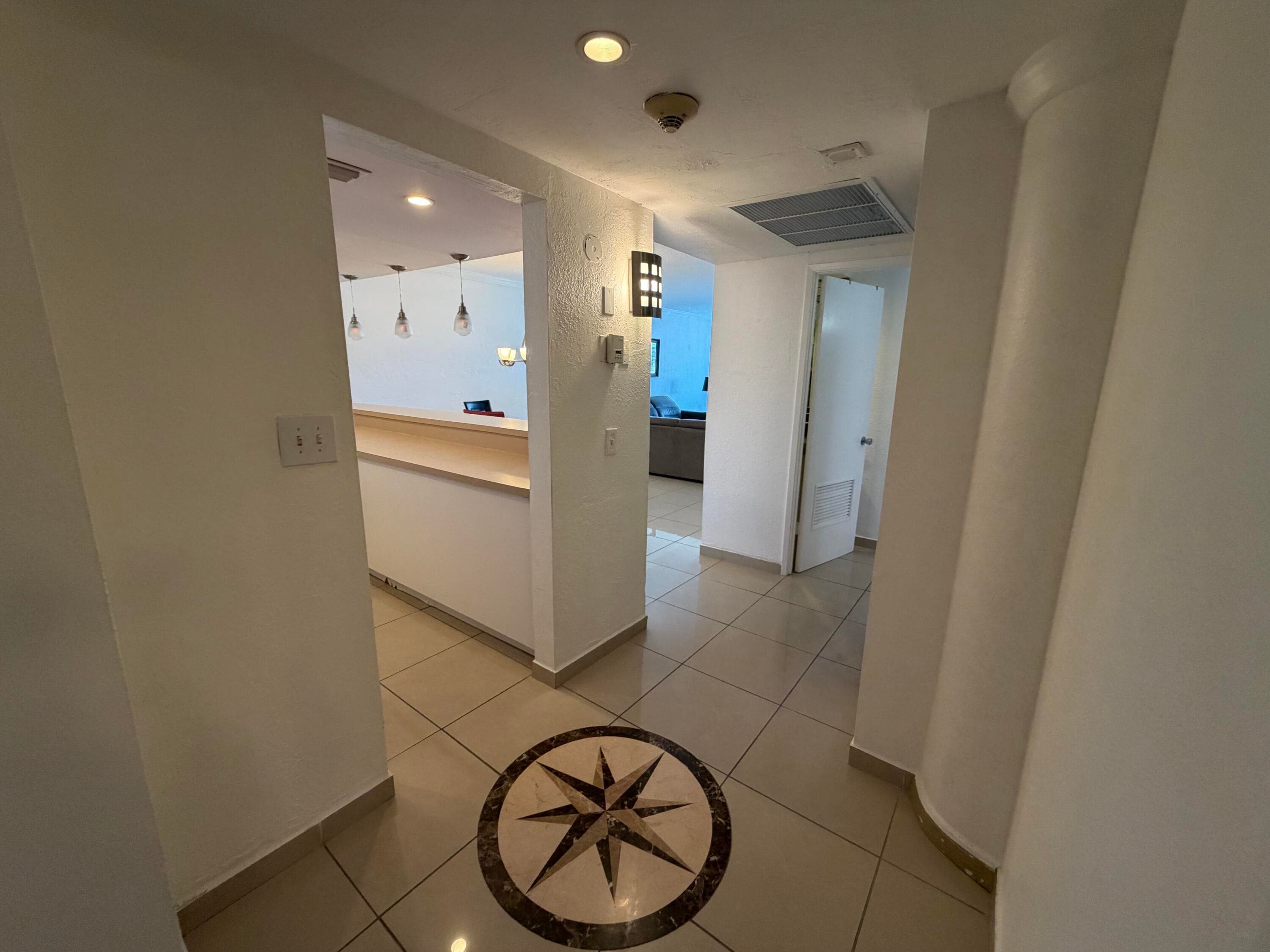 19390 COLLINS Avenue 1405, Sunny Isles Beach, FL 33160 21