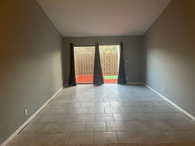 5202 NUTMEG Drive, Palm Beach Gardens, FL 33418 4