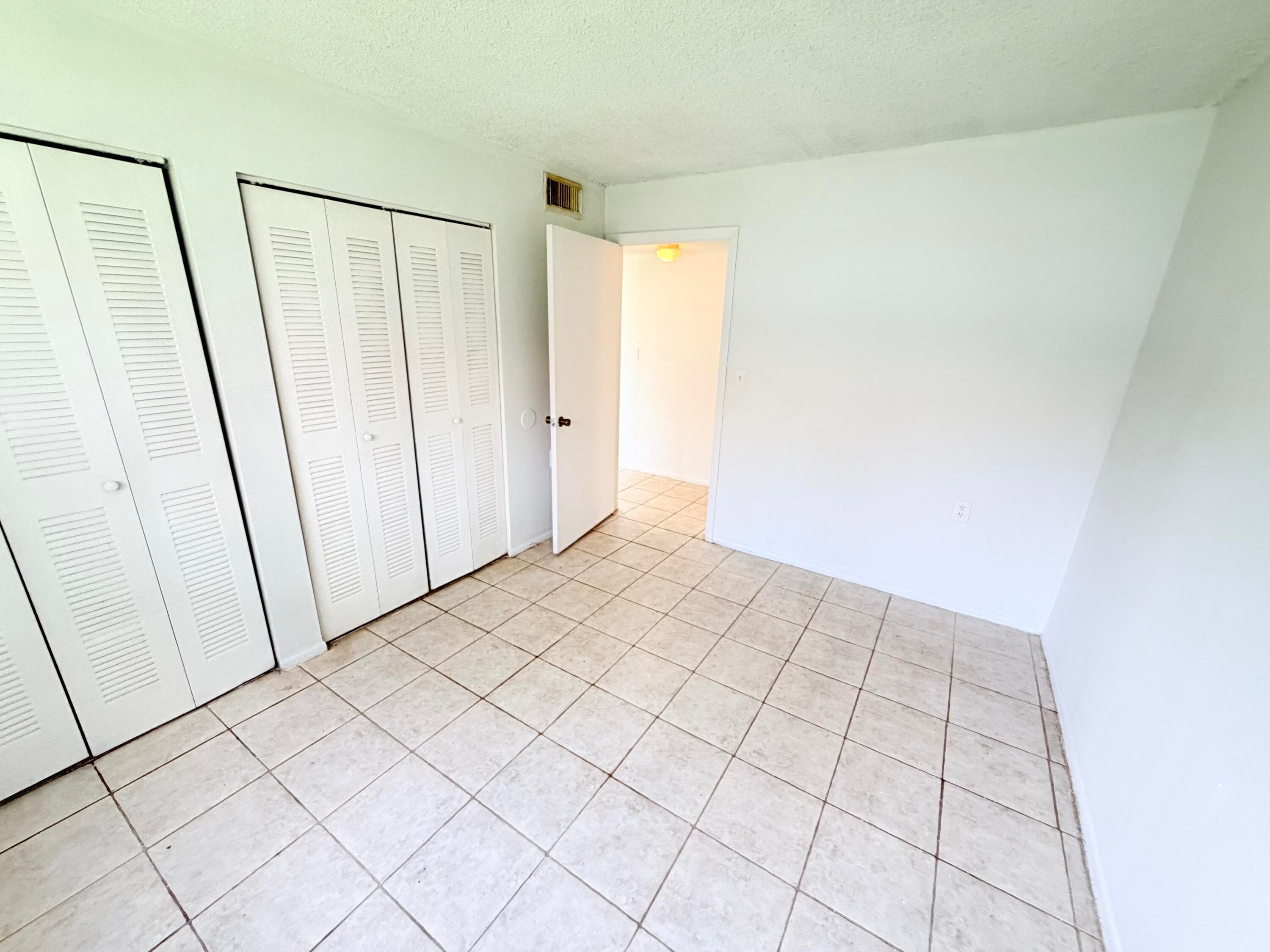 1089 N BENOIST FARMS Road 102, West Palm Beach, FL 33411 6