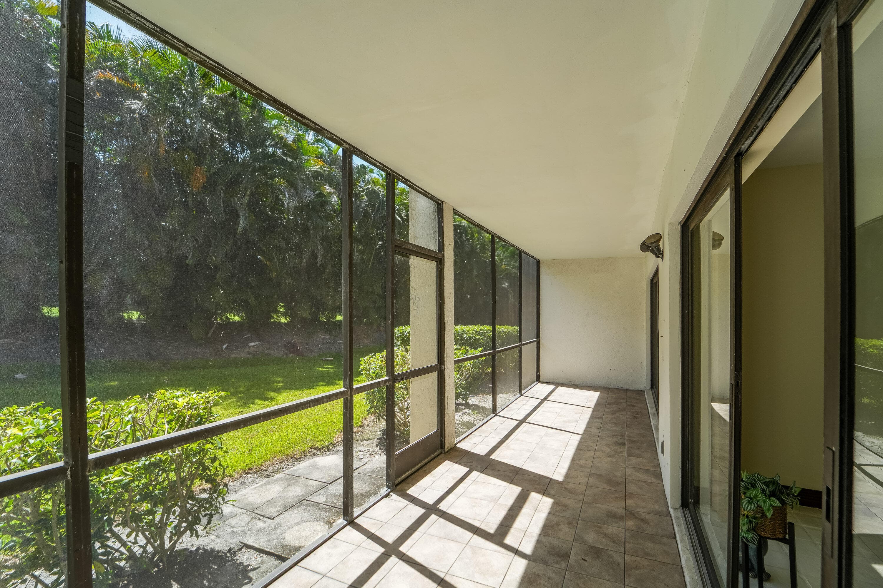 1700 Presidential Way 103, West Palm Beach, FL 33401 30