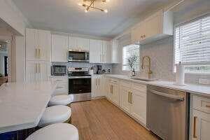 475 Seabrook Road, Tequesta, FL 33469 9