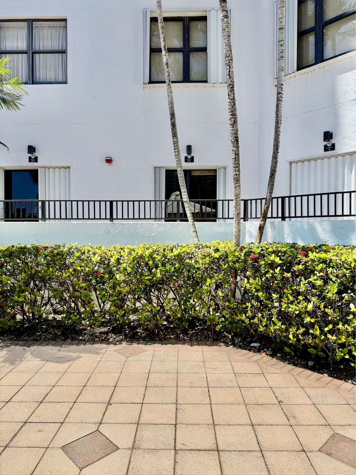 300 Three Islands Boulevard 101, Hallandale Beach, FL 33009 5