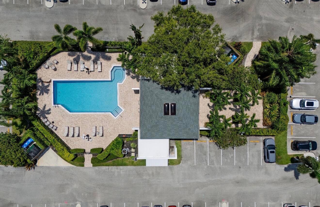 3900 NE 18TH Avenue 13C, Oakland Park, FL 33334 32
