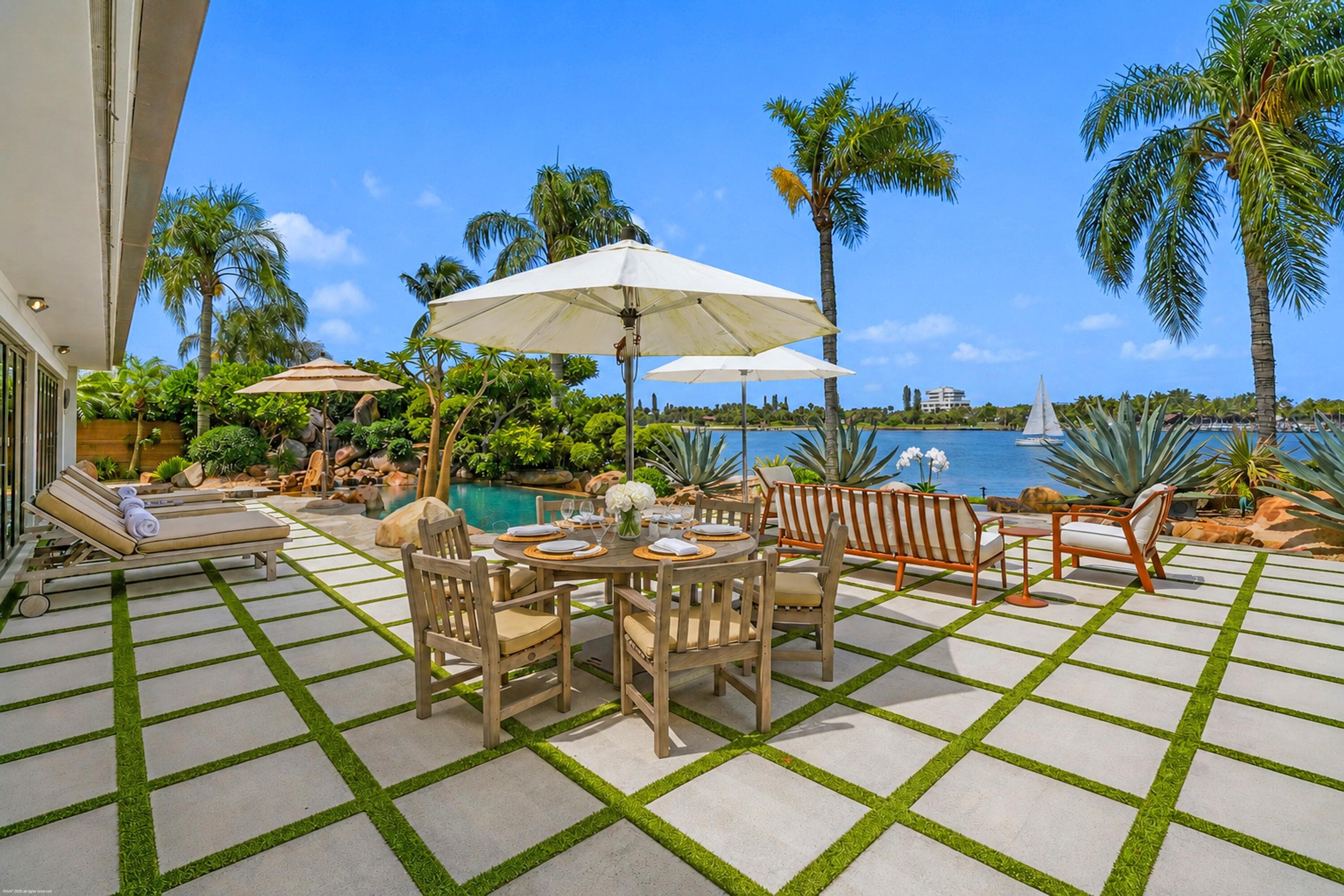90 Lighthouse Drive, Jupiter Inlet Colony, FL 33469 22
