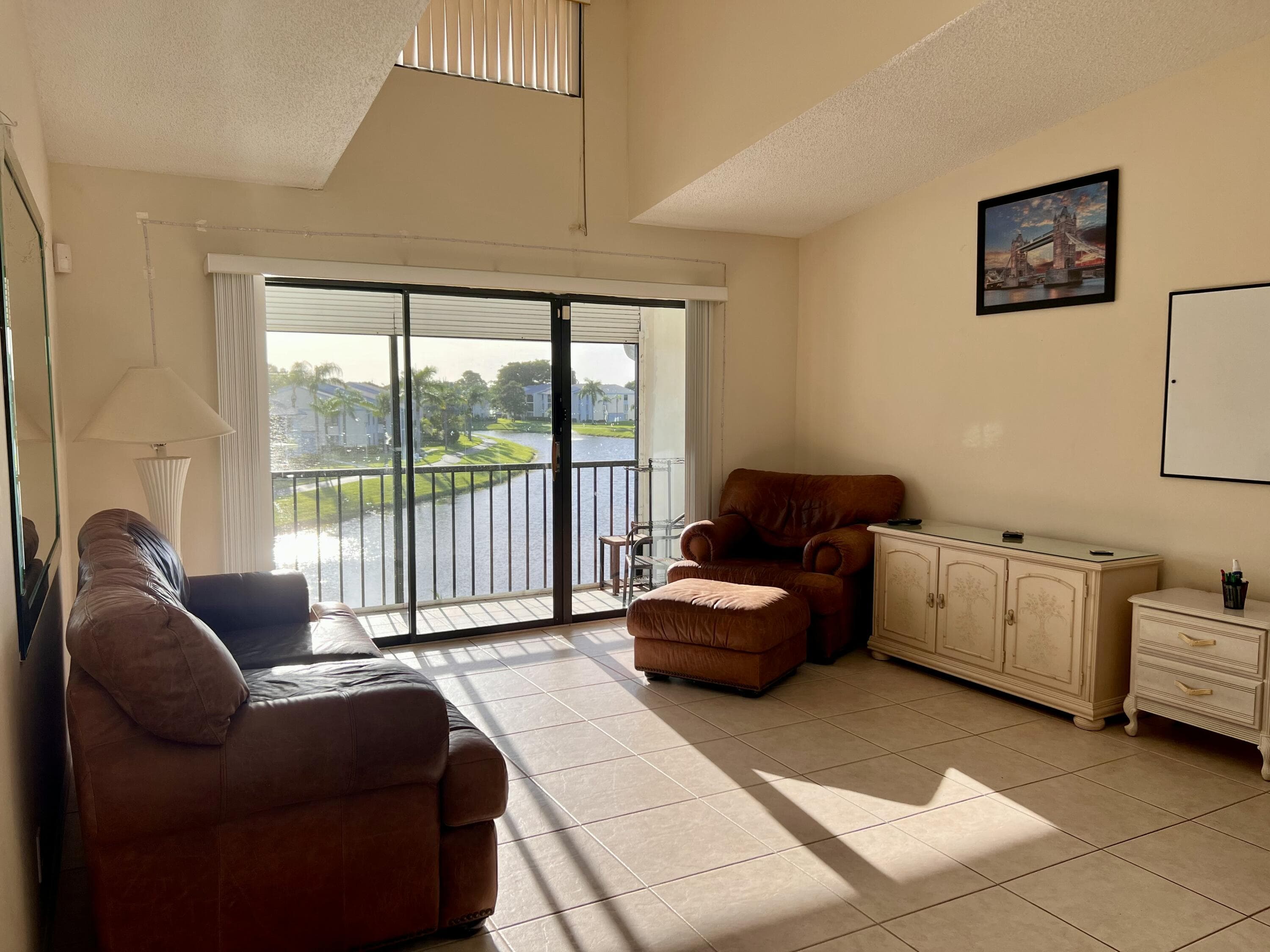 1111 Green Pine Boulevard G3, West Palm Beach, FL 33409 5