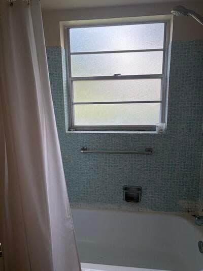 145 Dorchester G, West Palm Beach, FL 33417 15