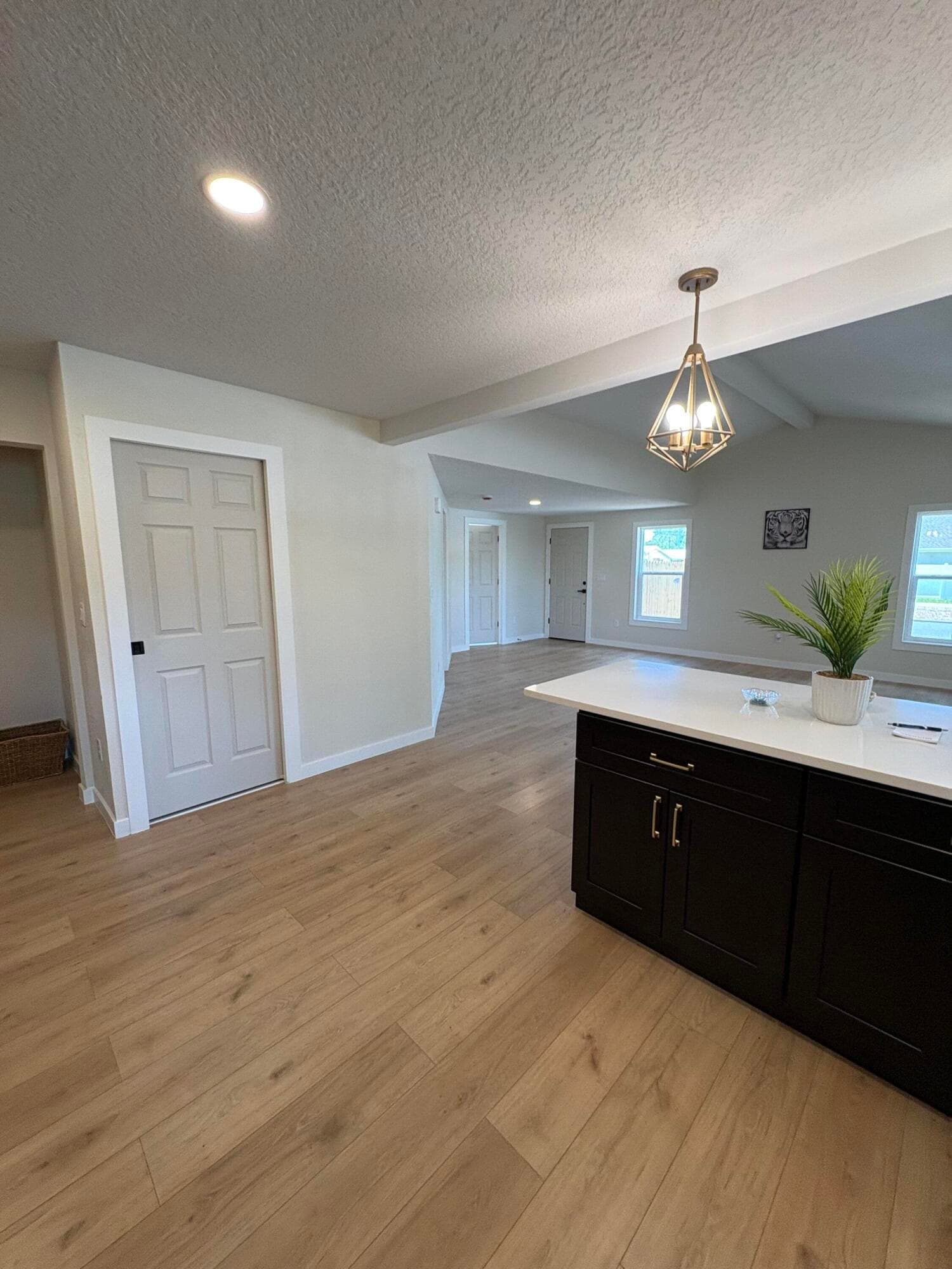 6948 DARTMOUTH Avenue N, St. Petersburg, FL 33710 11