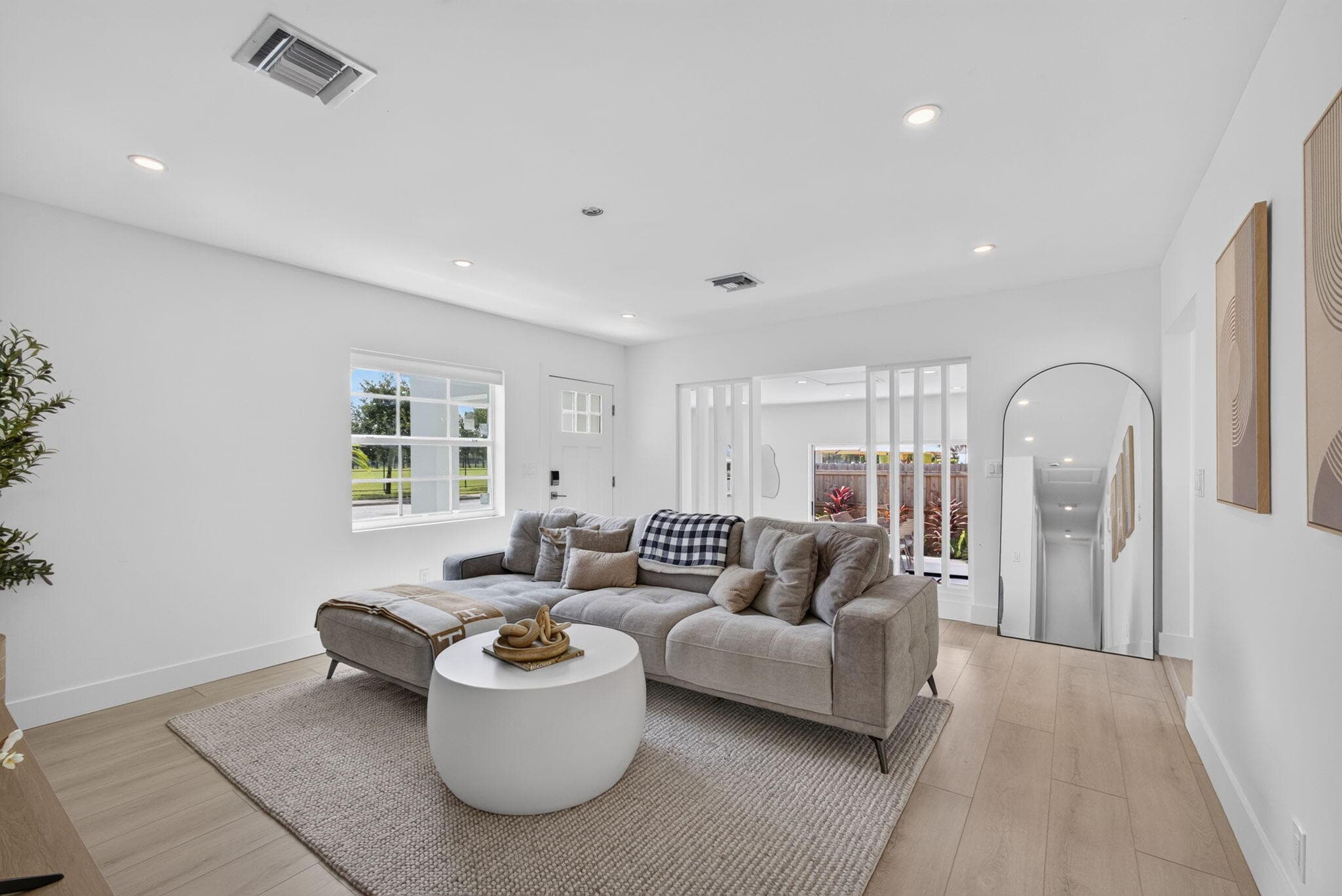 3400 PARKER Avenue, West Palm Beach, FL 33405 7